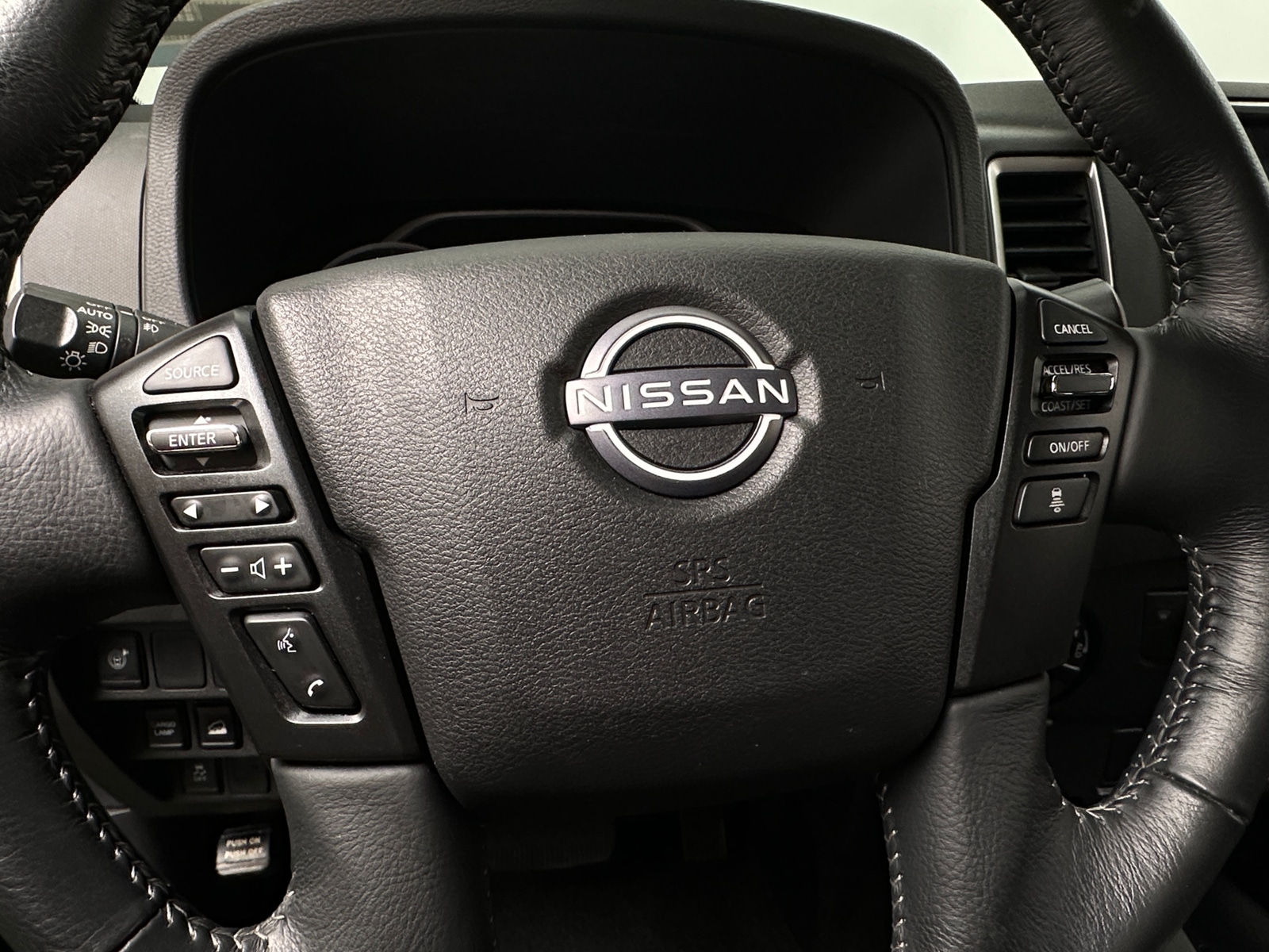 Thumbnail: 2022 Nissan Frontier - 5