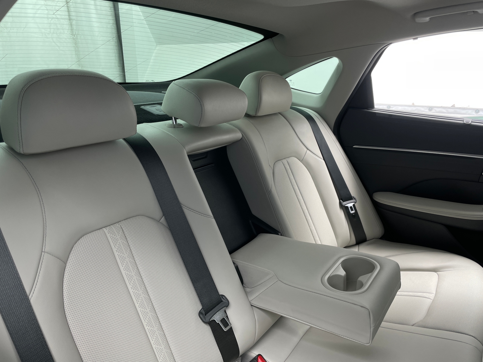 Thumbnail: 2023 Hyundai Sonata - 5
