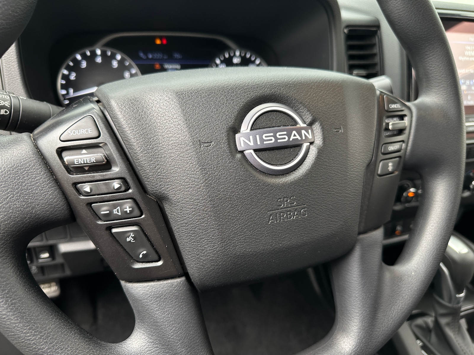 Thumbnail: 2023 Nissan Frontier - 5