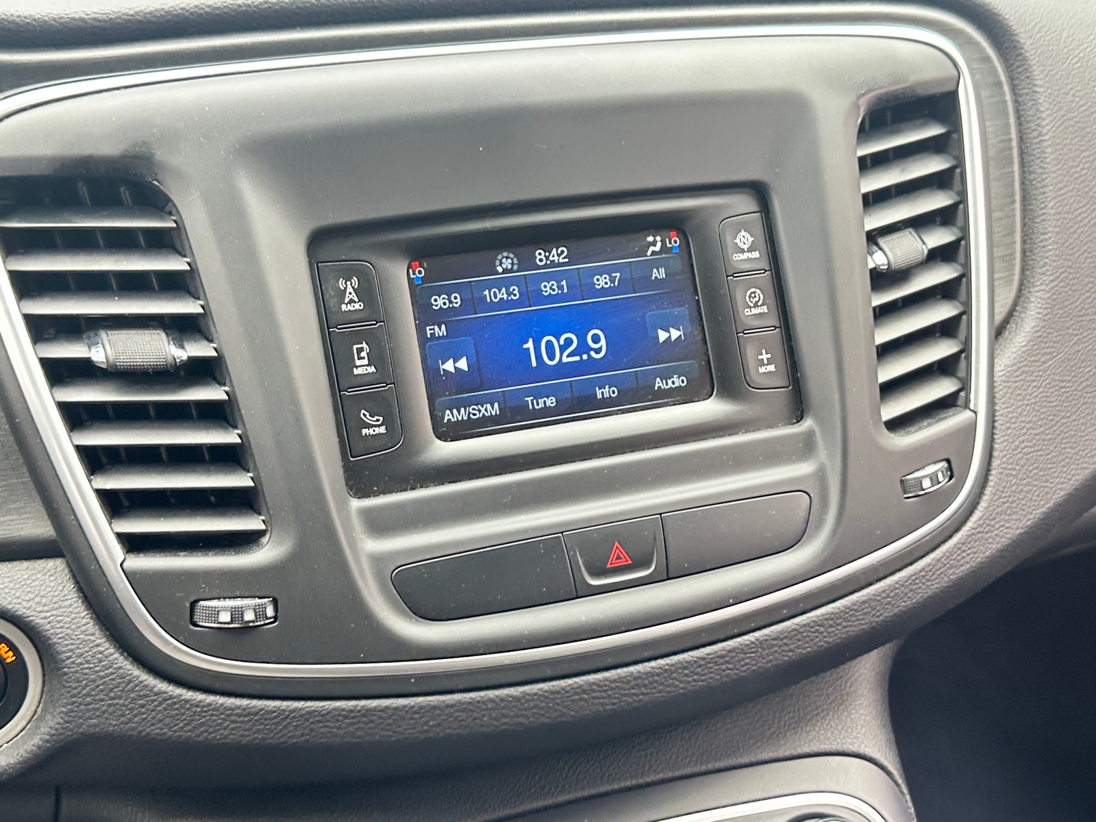Thumbnail: 2015 Chrysler 200 - 4