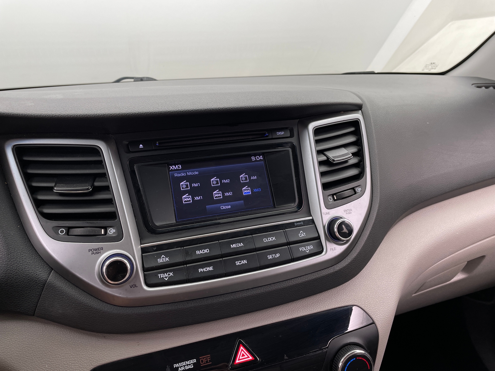 Thumbnail: 2017 Hyundai Tucson - 4