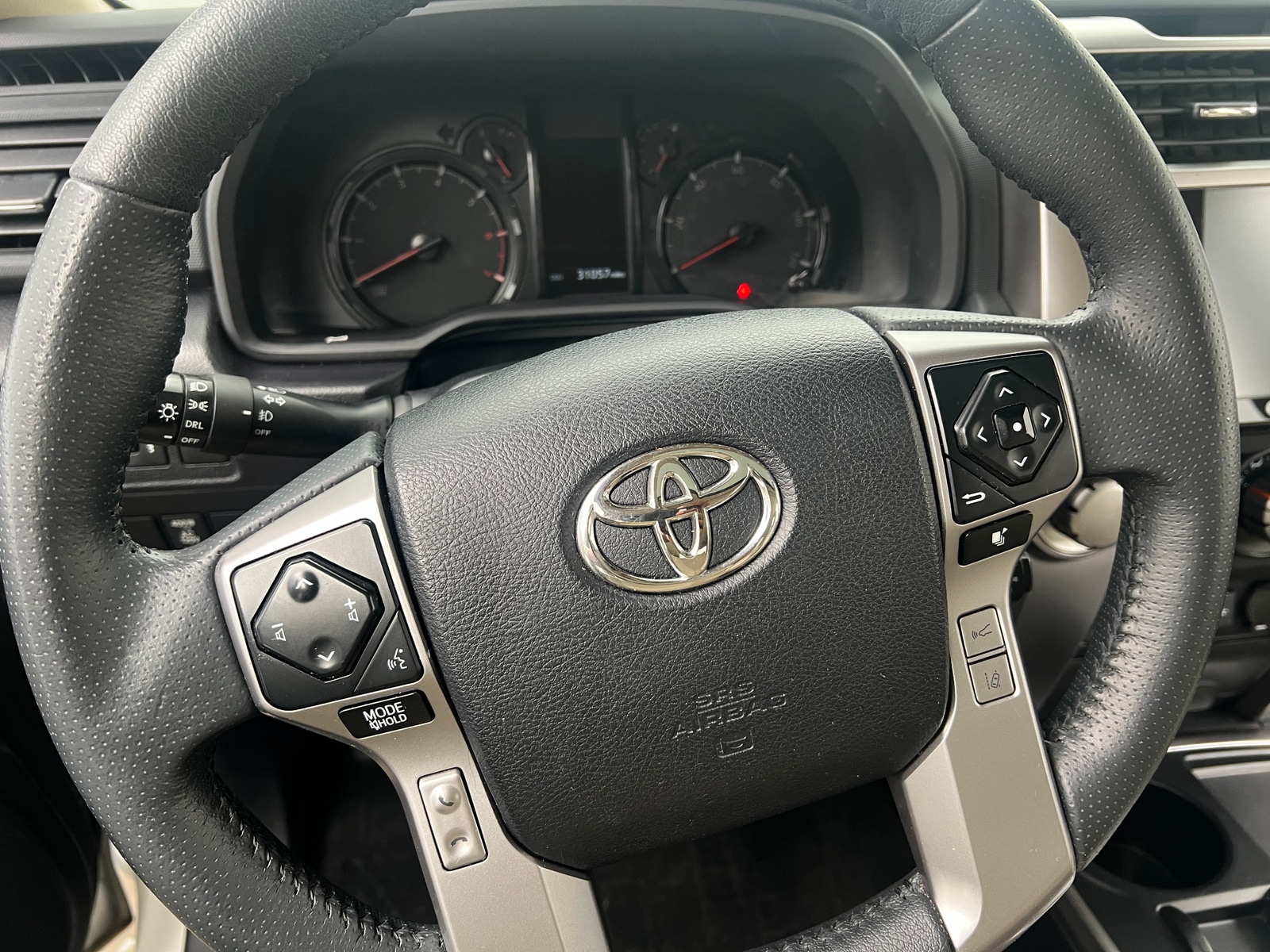 Thumbnail: 2021 Toyota 4Runner - 4