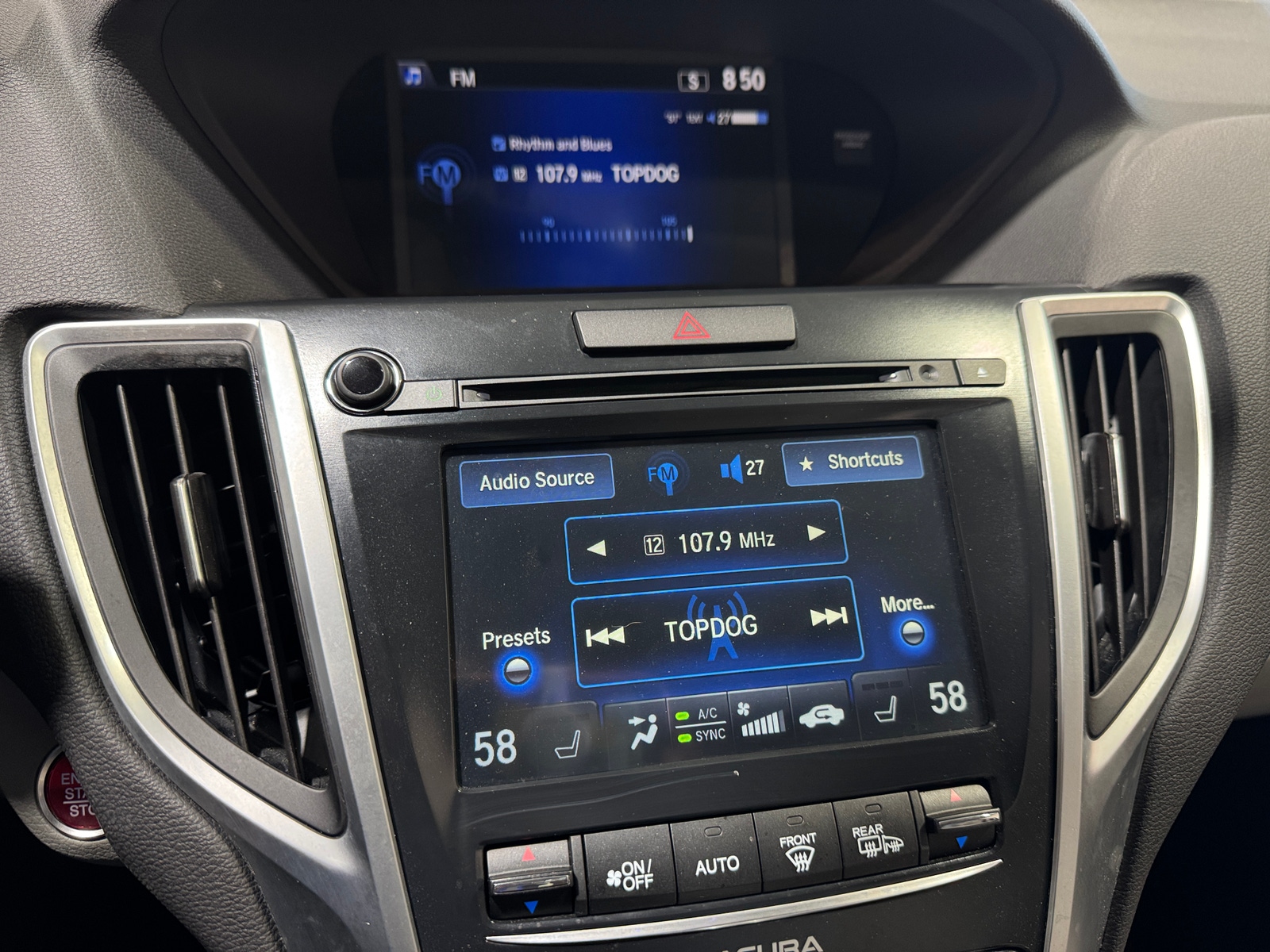 Thumbnail: 2015 Acura TLX - 3