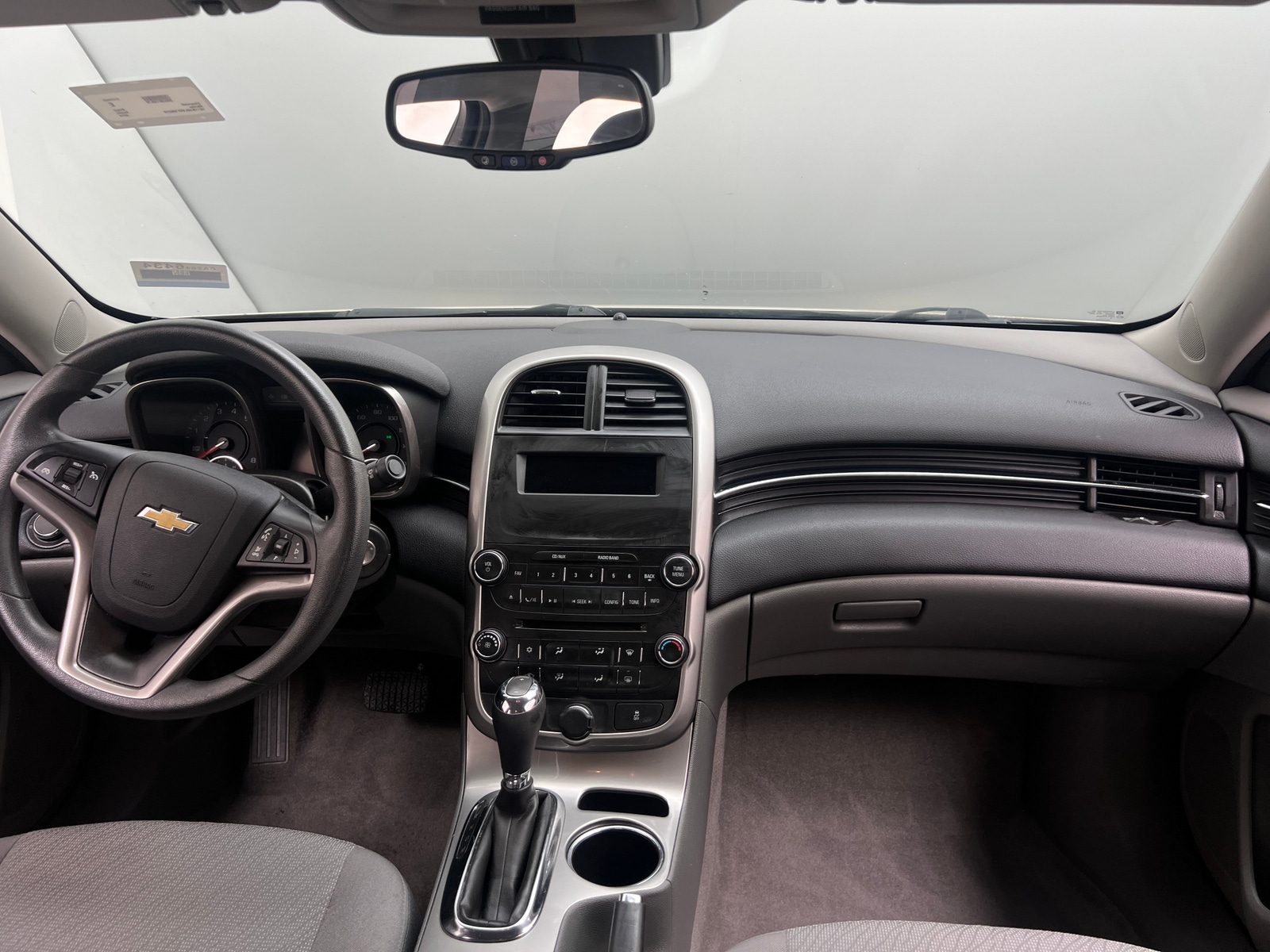 Thumbnail: 2014 Chevrolet Malibu - 3