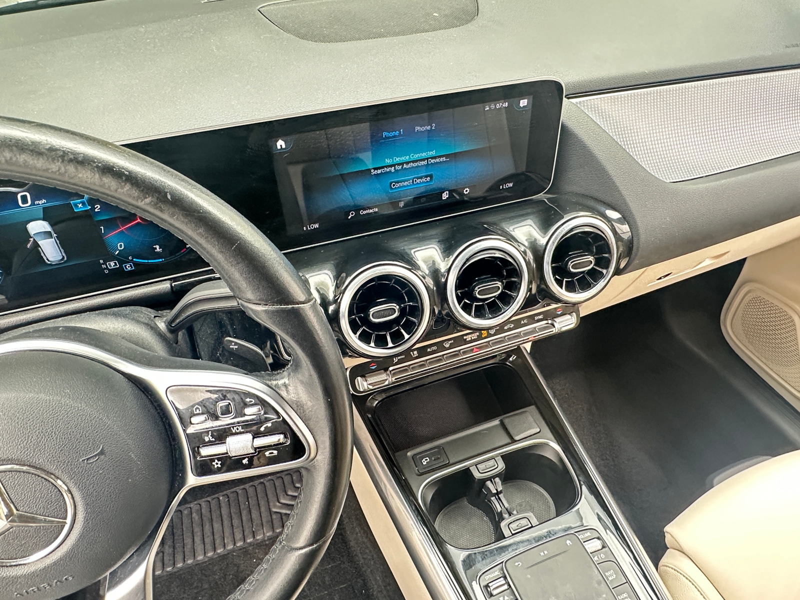 Thumbnail: 2021 Mercedes-Benz GLA - 2