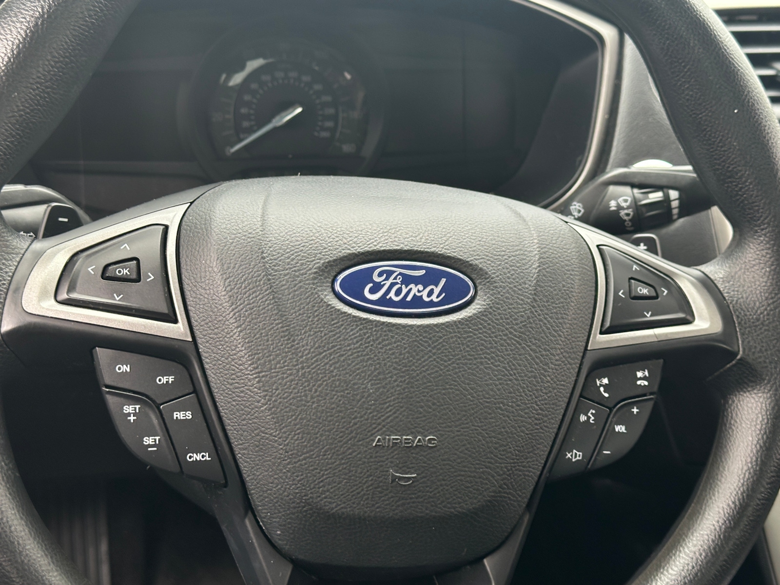 Thumbnail: 2018 Ford Fusion - 5