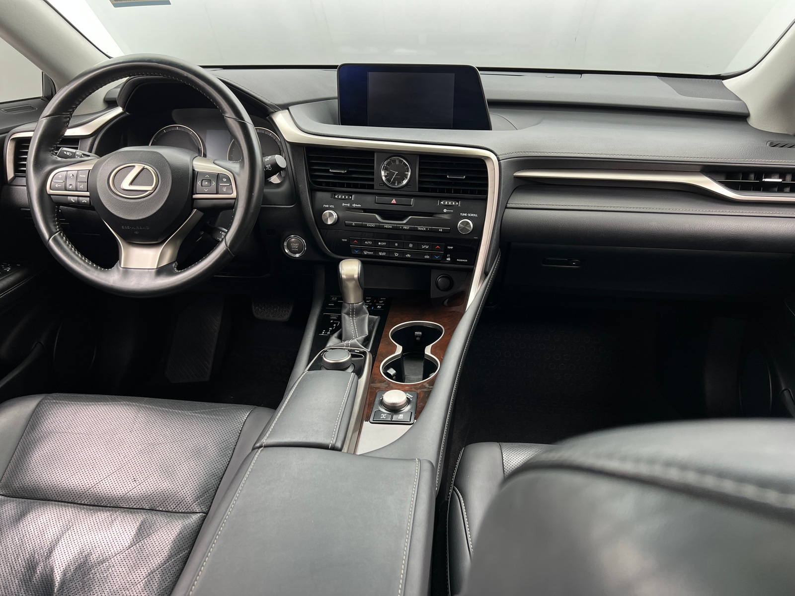 Thumbnail: 2016 Lexus RX - 3