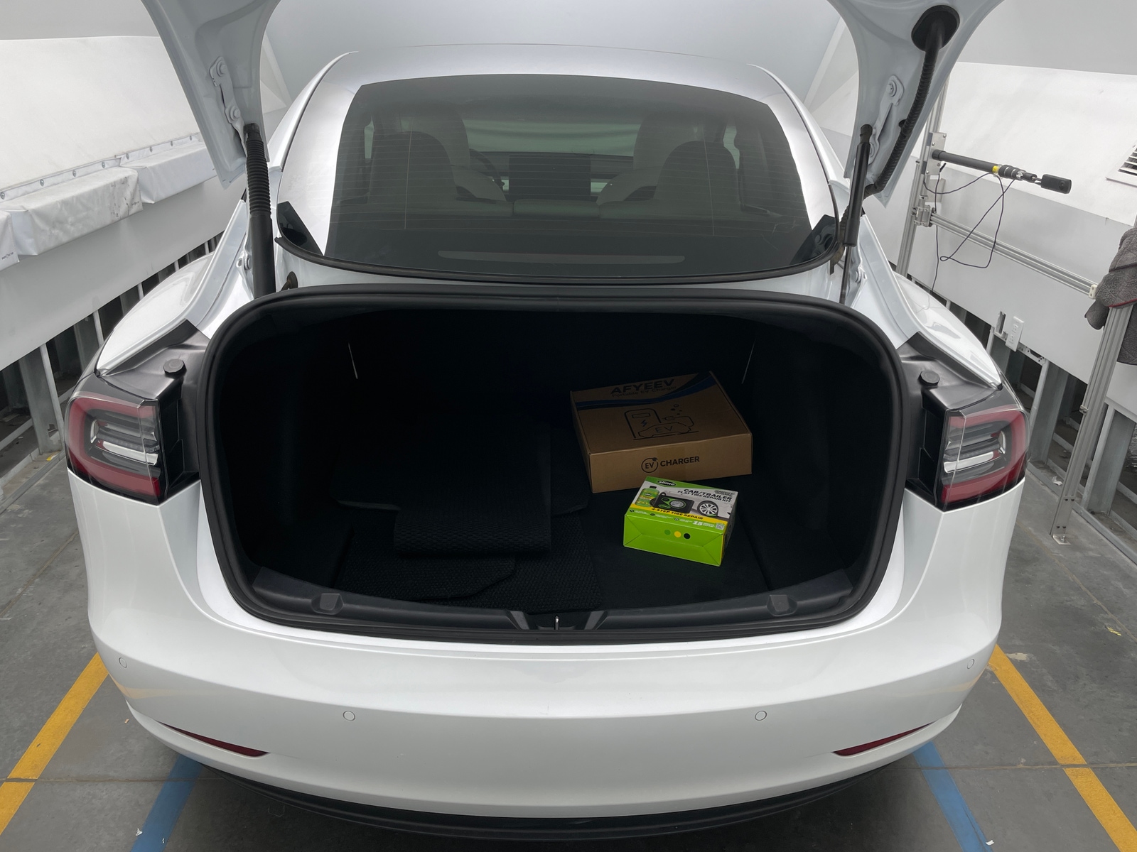 Thumbnail: 2021 Tesla Model 3 - 5