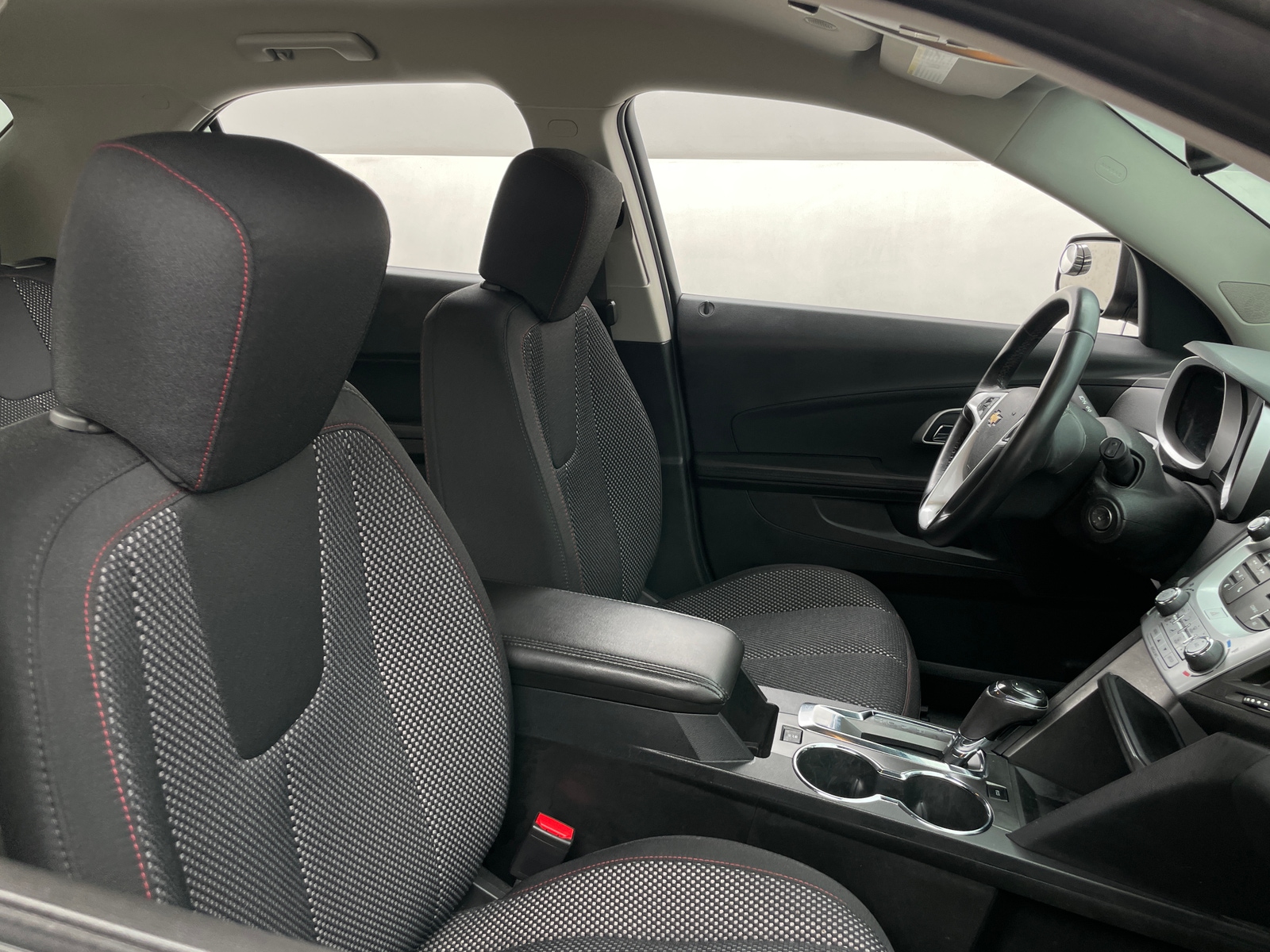 Thumbnail: 2017 Chevrolet Equinox - 2