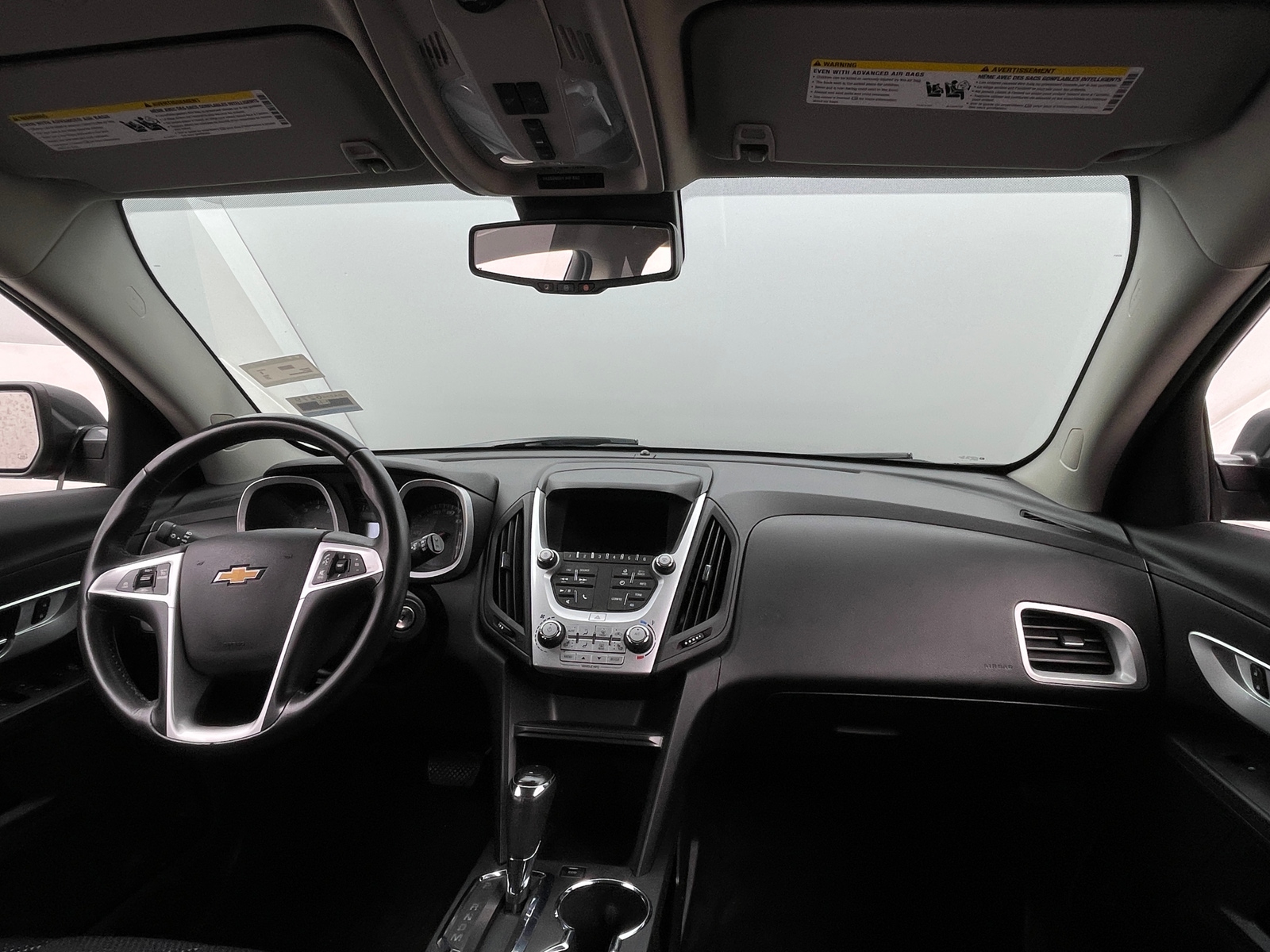 Thumbnail: 2017 Chevrolet Equinox - 3
