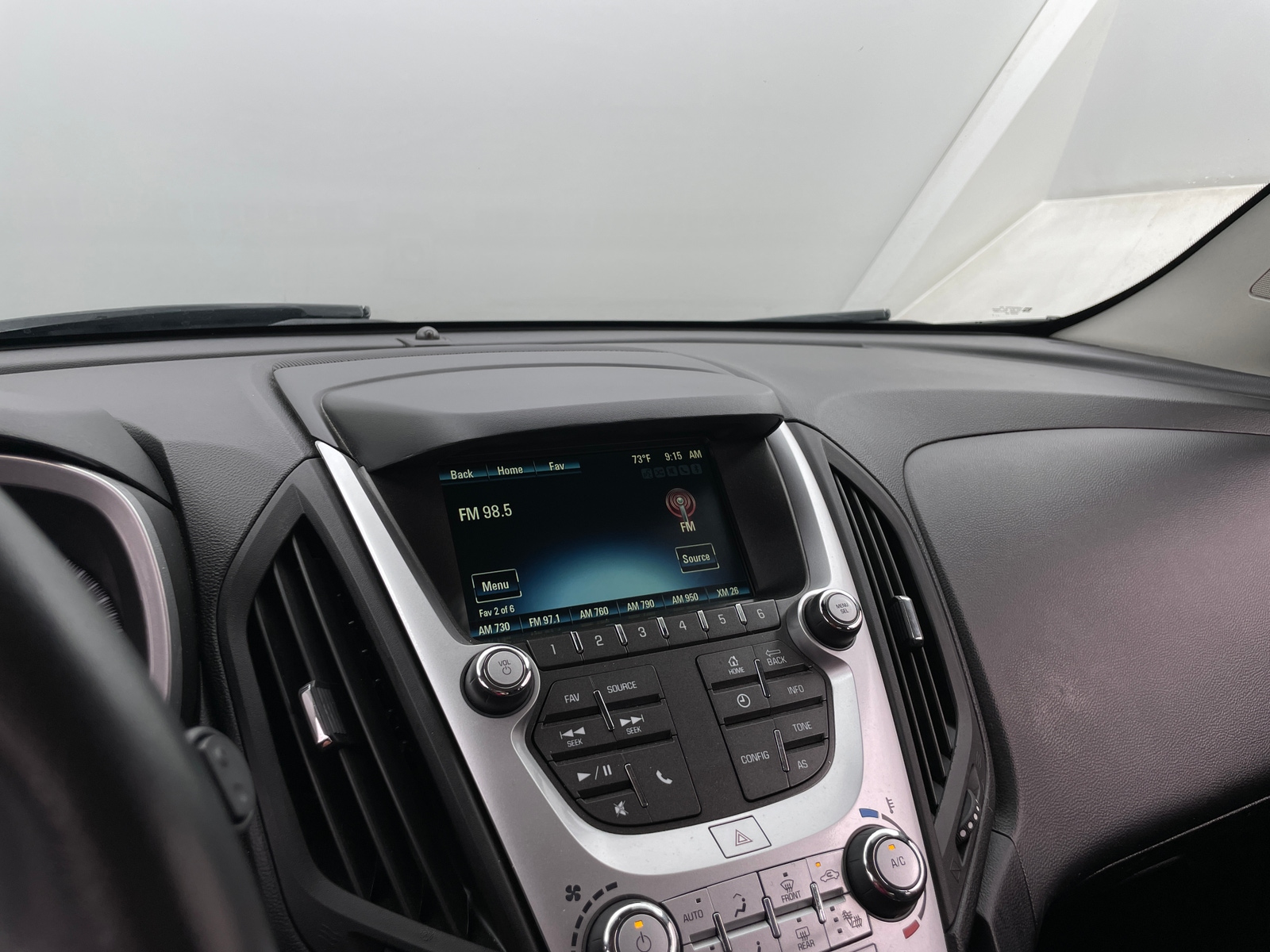 Thumbnail: 2017 Chevrolet Equinox - 4