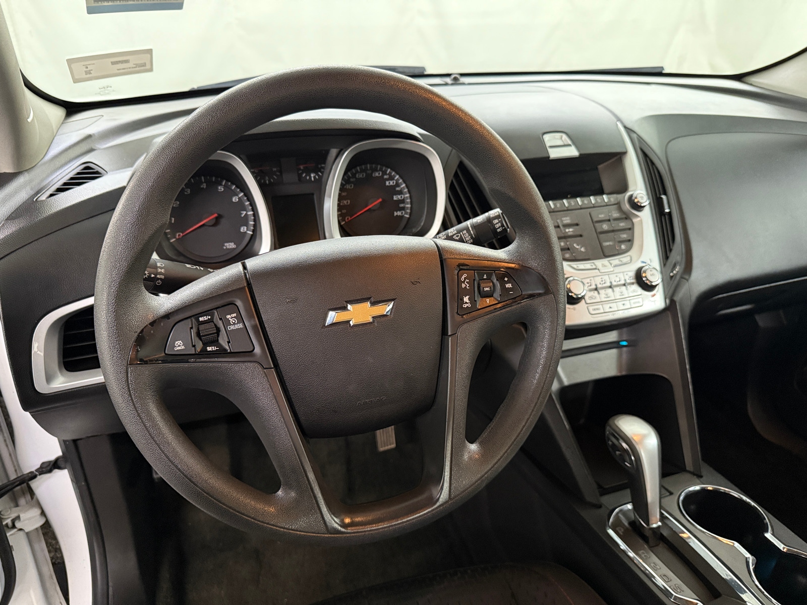 Thumbnail: 2015 Chevrolet Equinox - 5