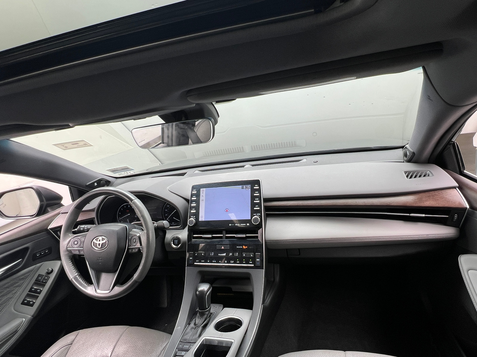 Thumbnail: 2022 Toyota Avalon - 2