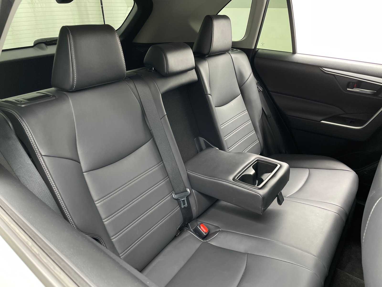 Thumbnail: 2021 Toyota RAV4 - 5