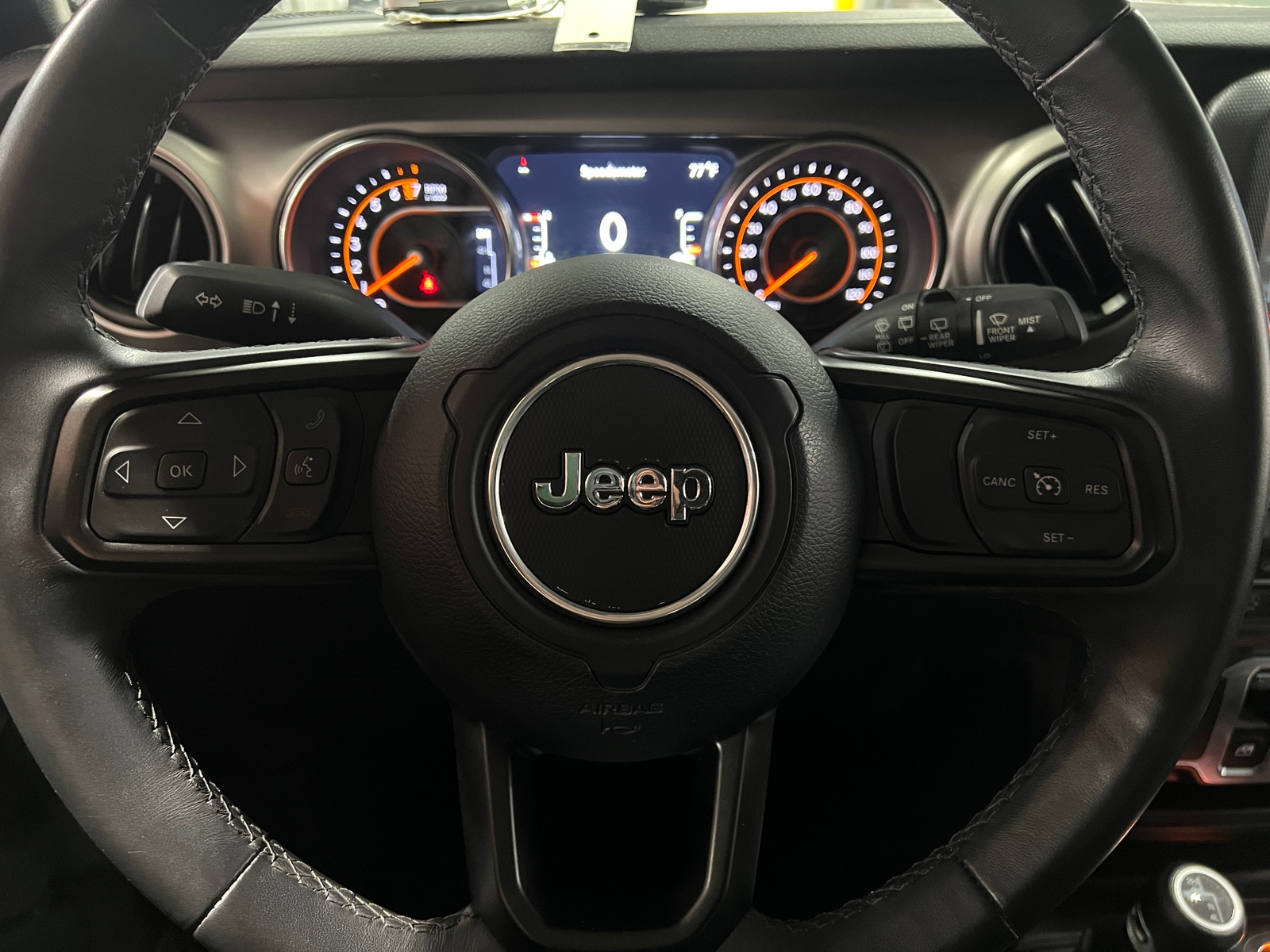 Thumbnail: 2019 Jeep Wrangler - 5
