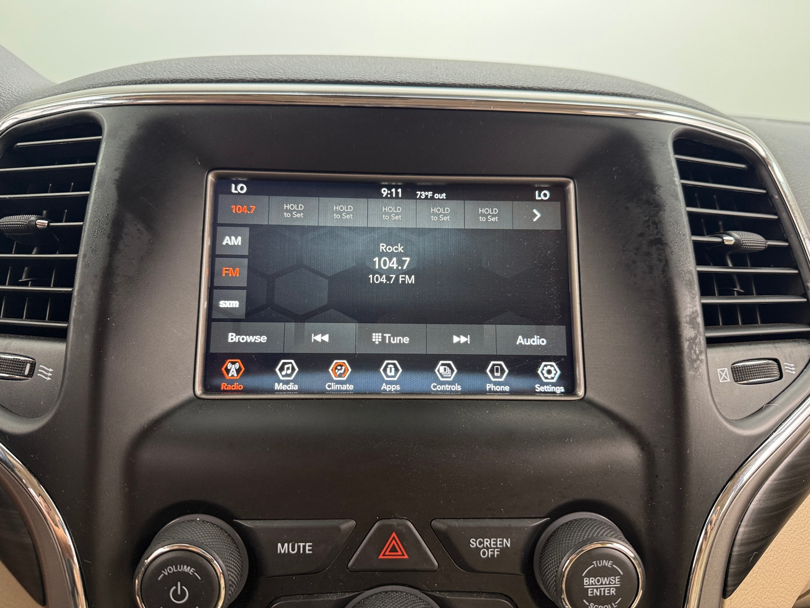 Thumbnail: 2021 Jeep Grand Cherokee - 4