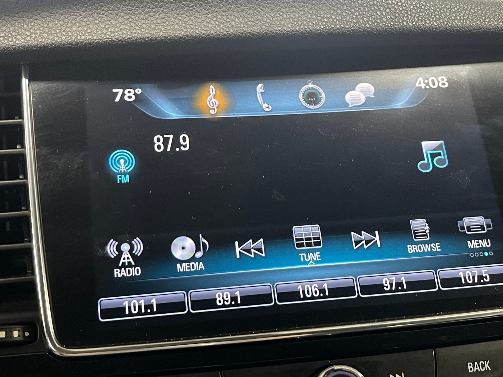 Thumbnail: 2018 Buick Encore - 3