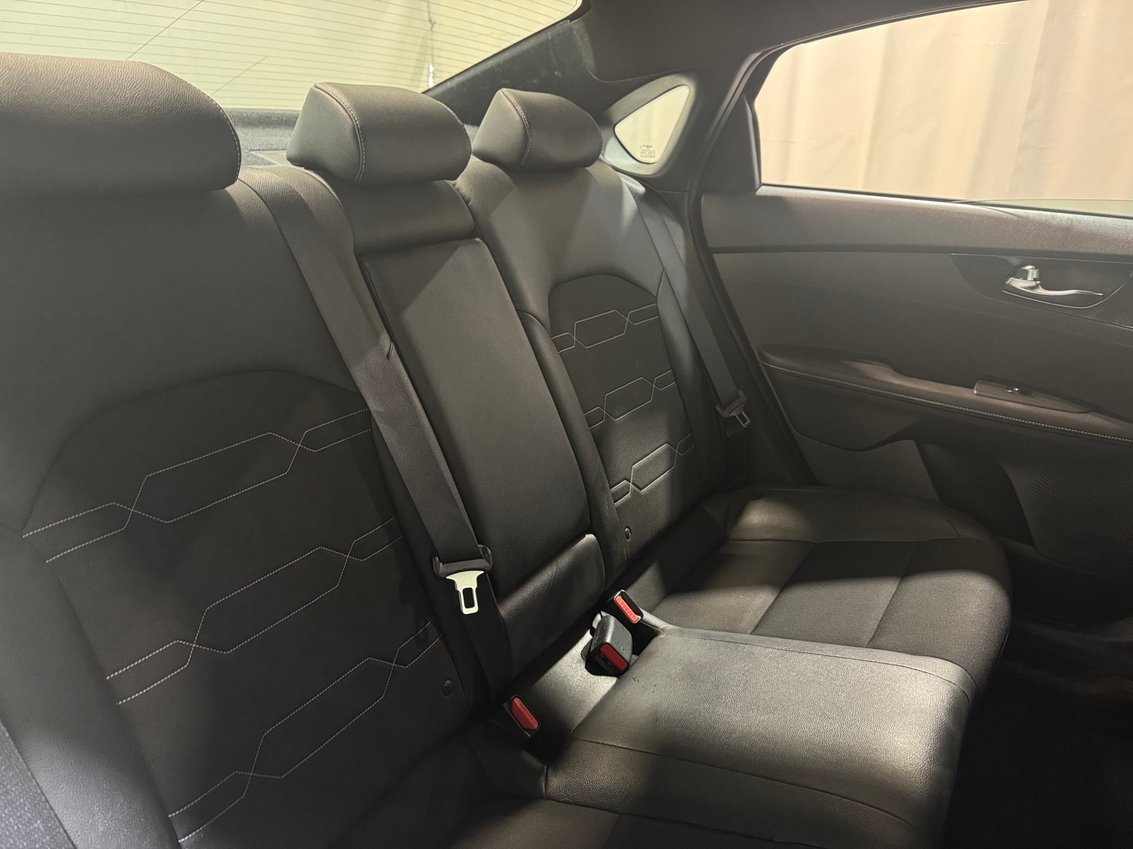 Thumbnail: 2022 Kia Forte - 6