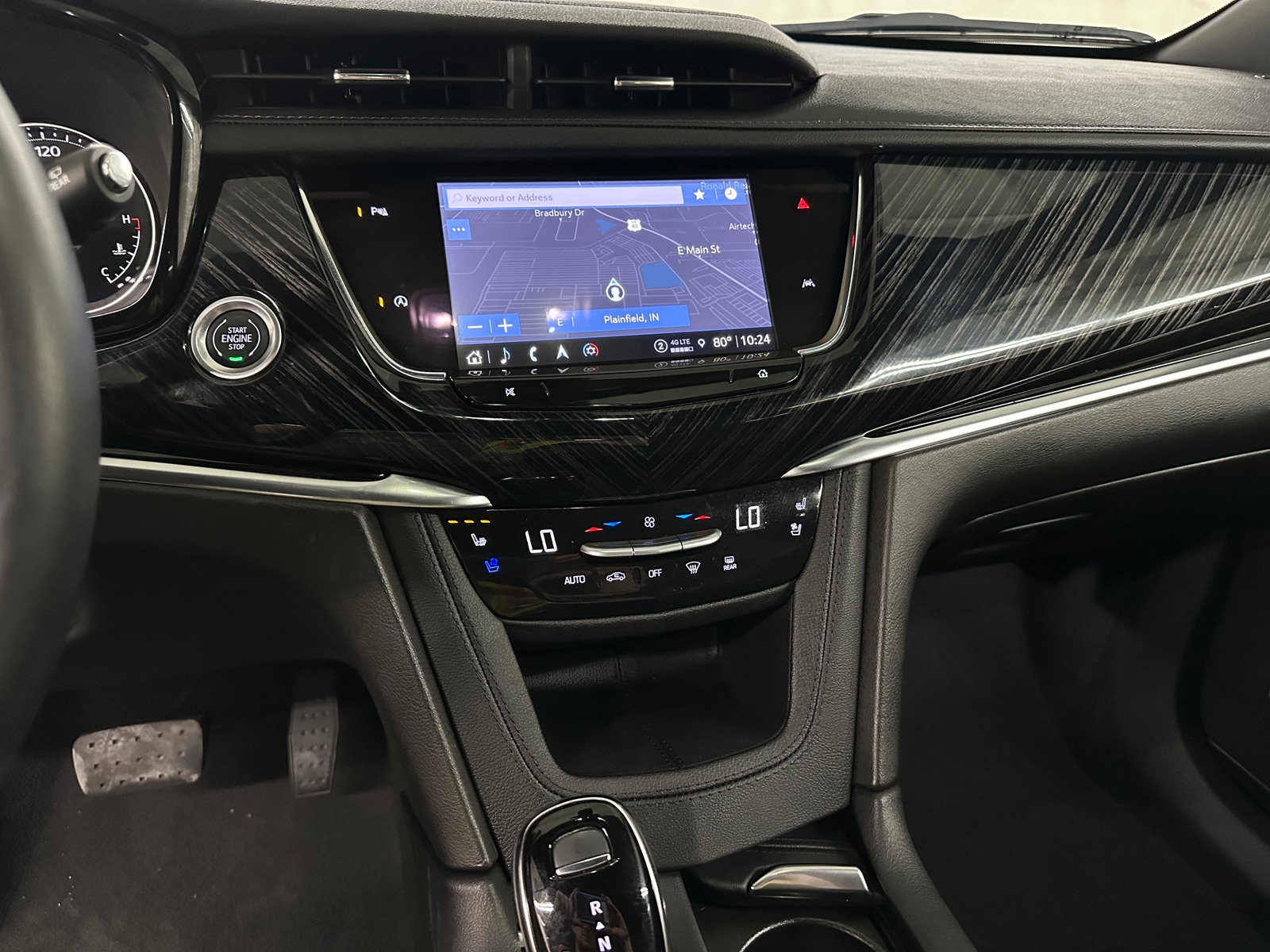 Thumbnail: 2025 Cadillac XT6 - 3
