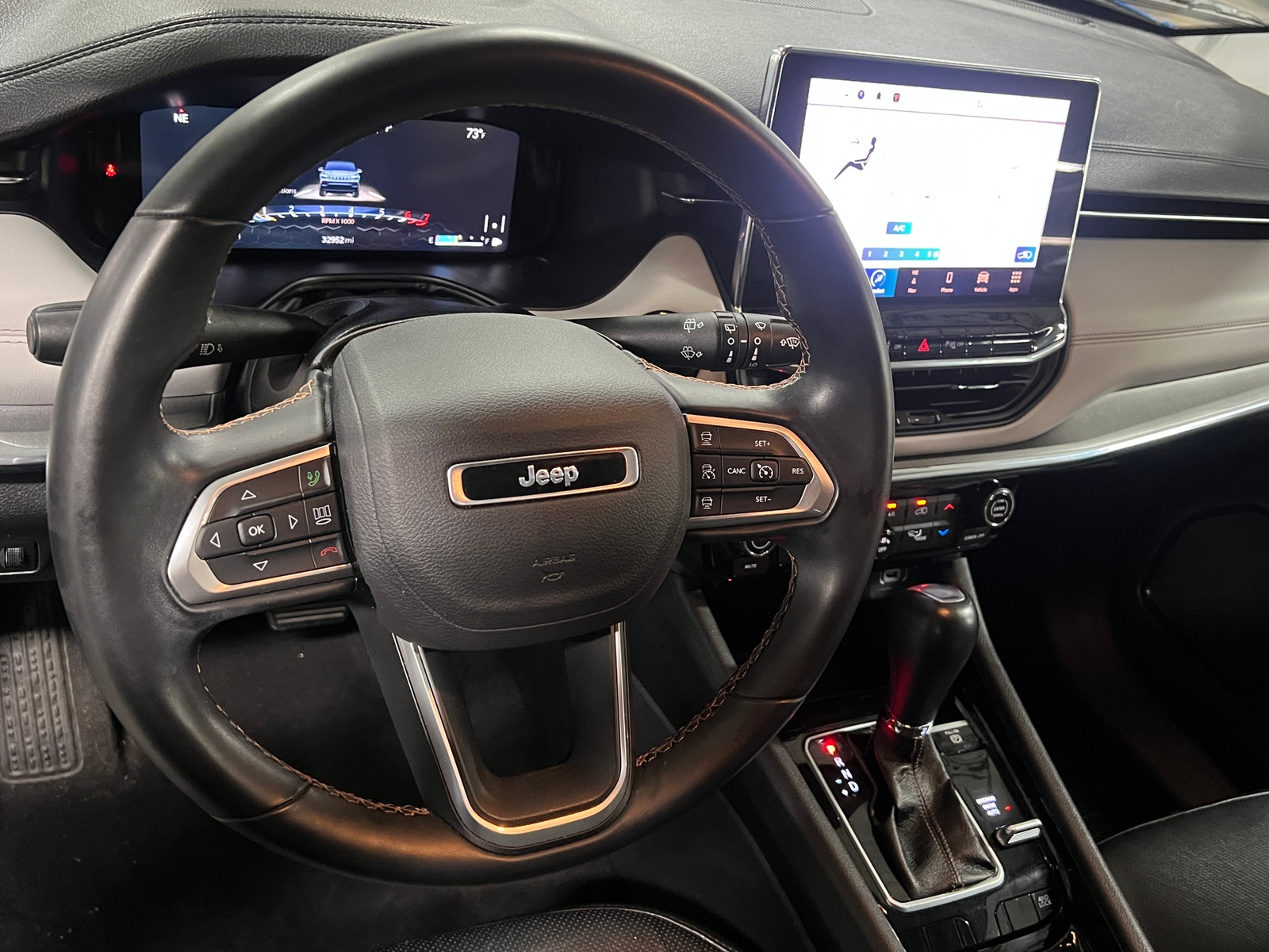 Thumbnail: 2022 Jeep Compass - 4