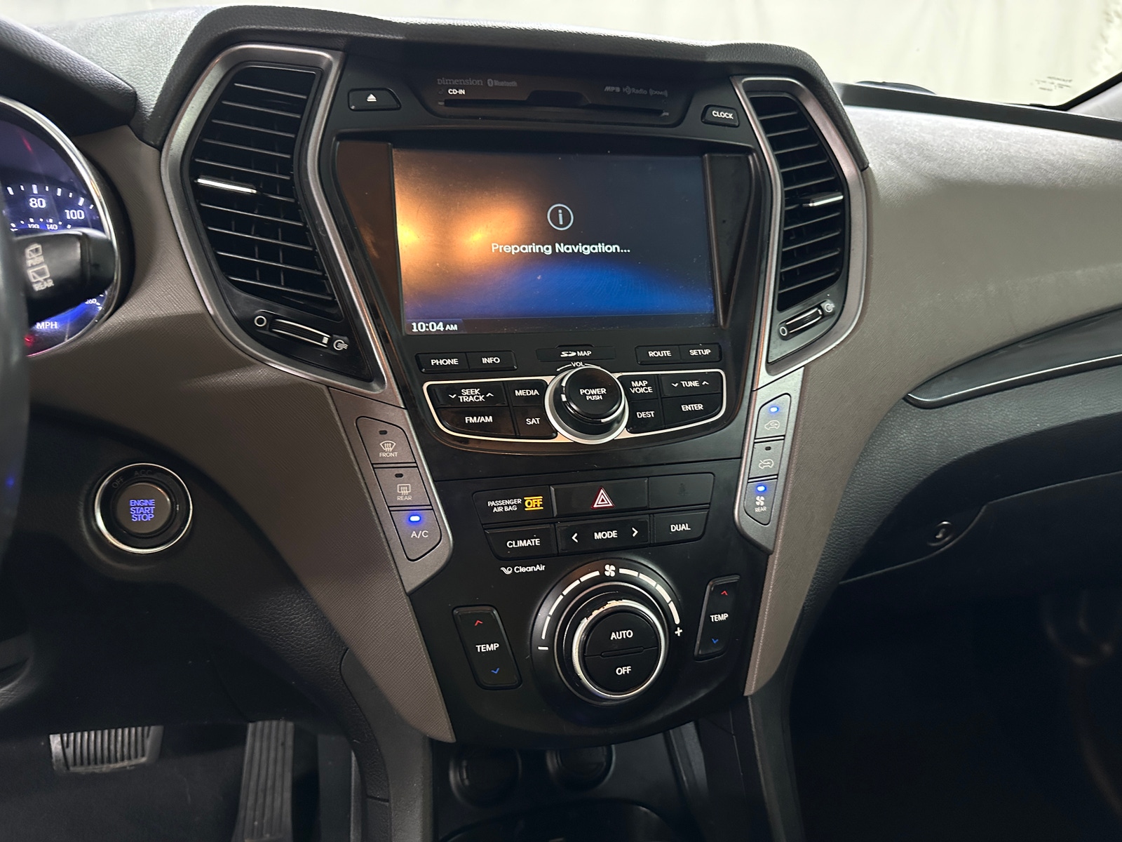 Thumbnail: 2015 Hyundai Santa Fe - 3