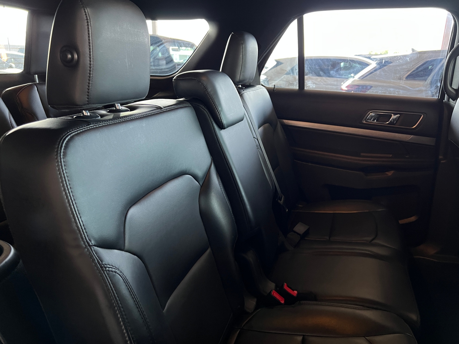 Thumbnail: 2019 Ford Explorer - 5