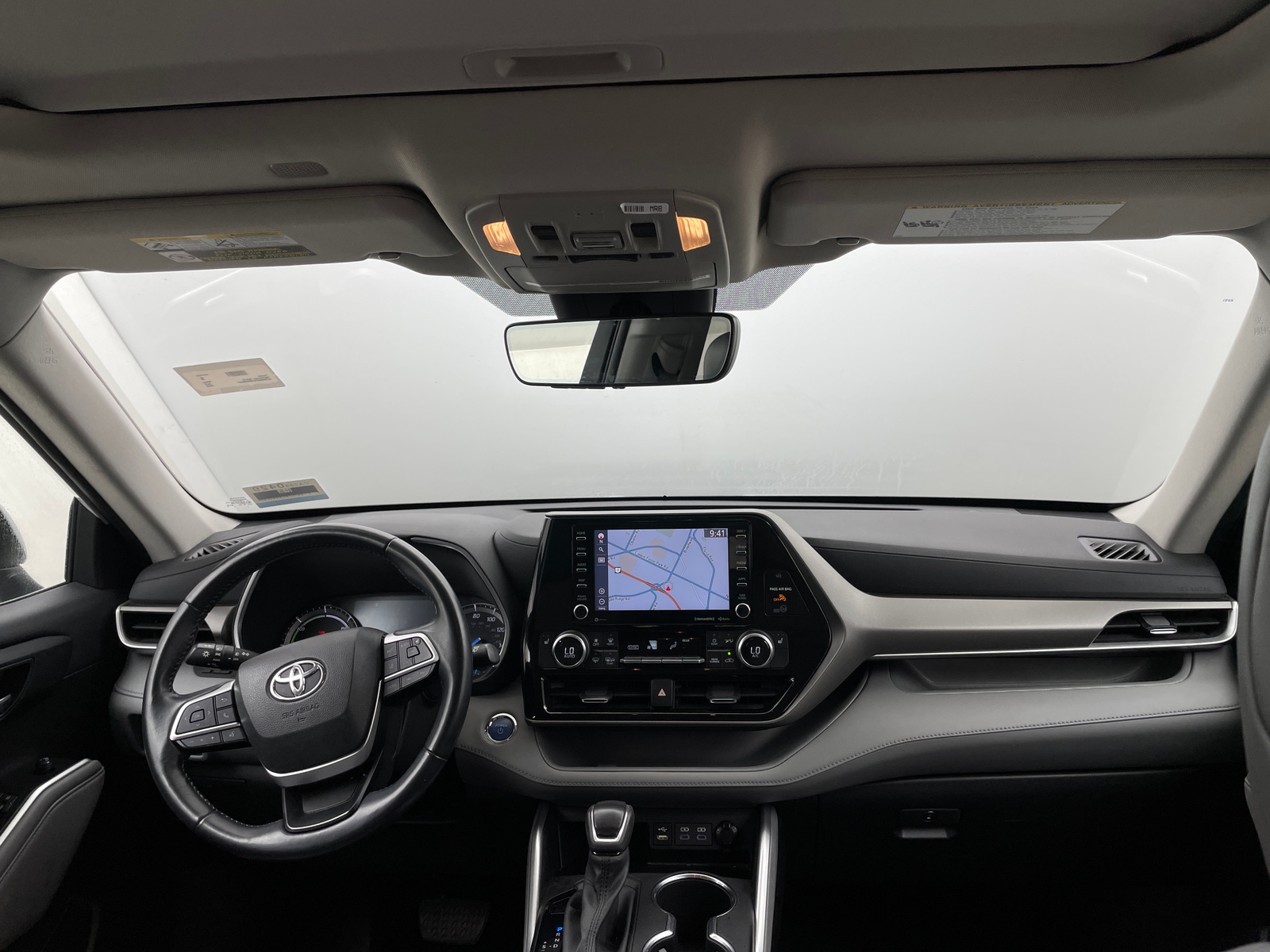 Thumbnail: 2022 Toyota Highlander - 2