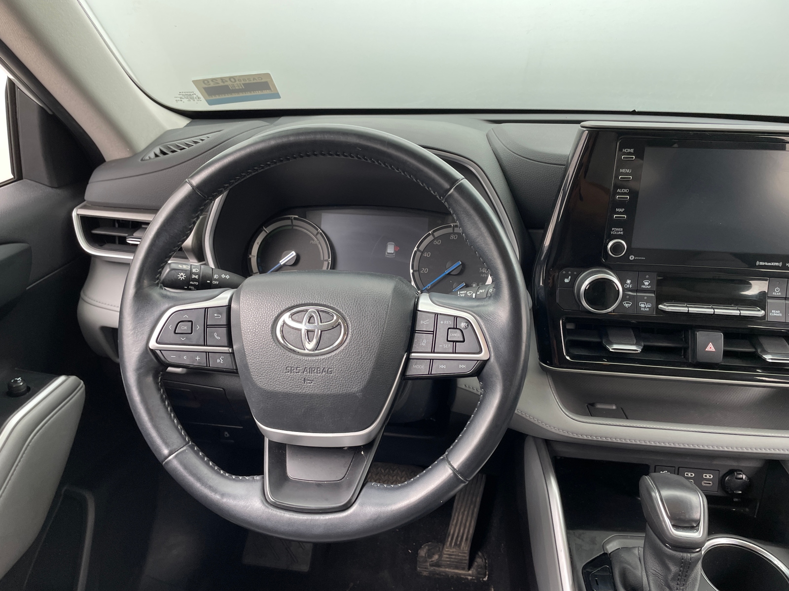 Thumbnail: 2022 Toyota Highlander - 4
