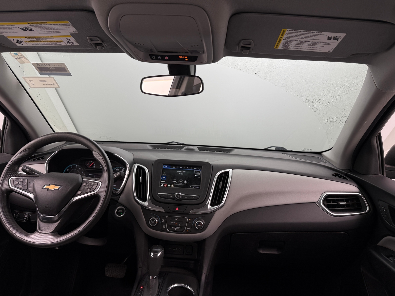 Thumbnail: 2019 Chevrolet Equinox - 3