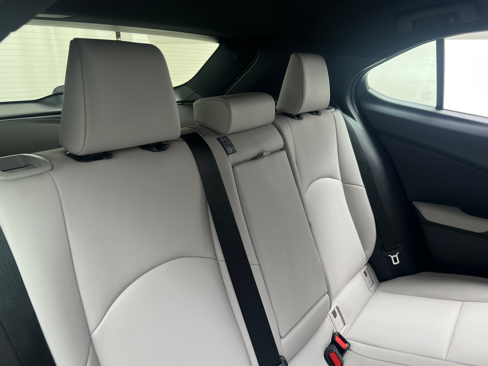 Thumbnail: 2020 Lexus UX - 5