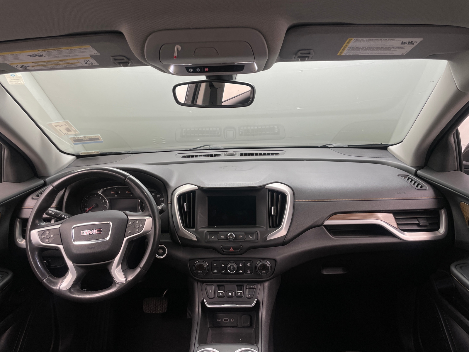 Thumbnail: 2019 GMC Terrain - 3