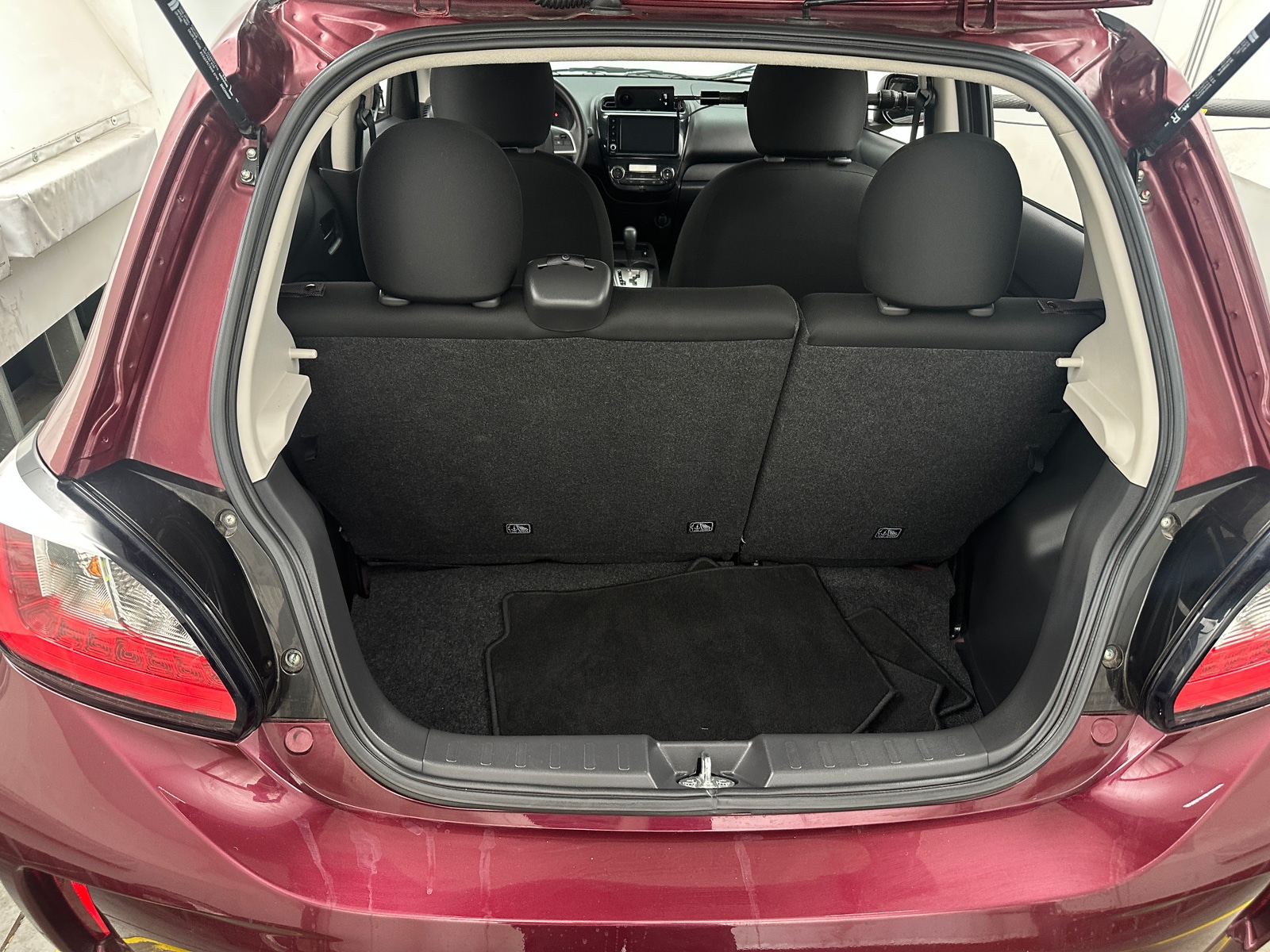 Thumbnail: 2024 Mitsubishi Mirage - 7