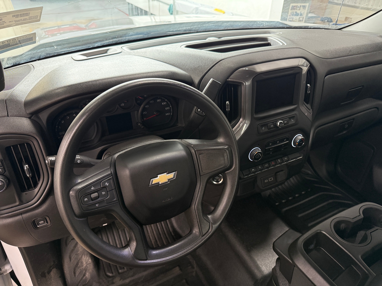 Thumbnail: 2024 Chevrolet Silverado 1500 - 3