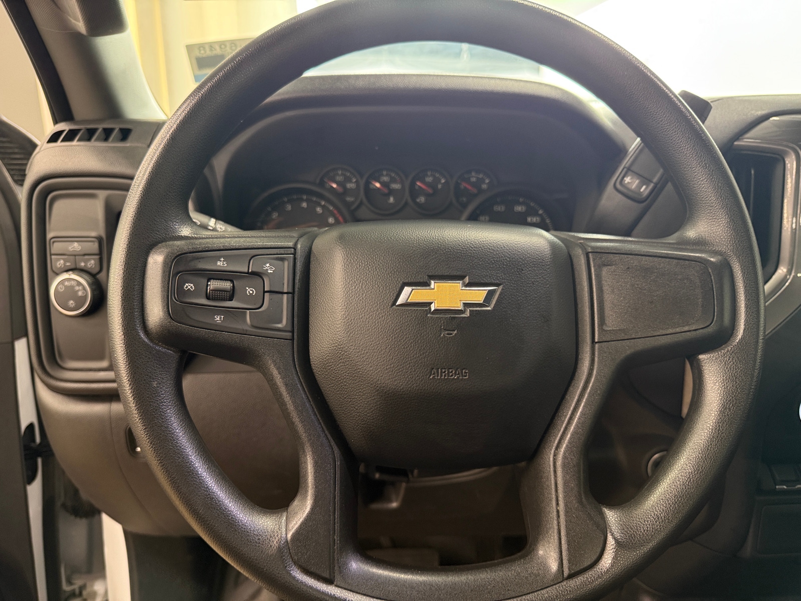 Thumbnail: 2024 Chevrolet Silverado 1500 - 5