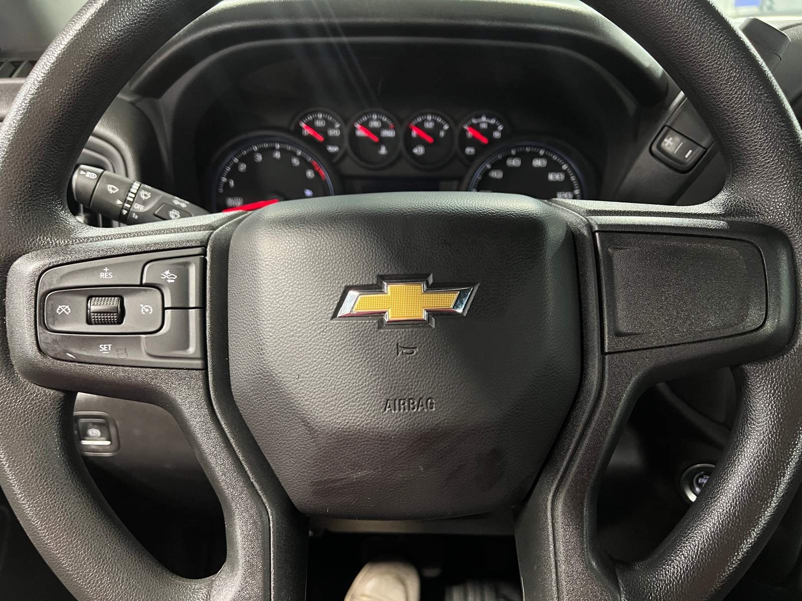 Thumbnail: 2024 Chevrolet Silverado 1500 - 5