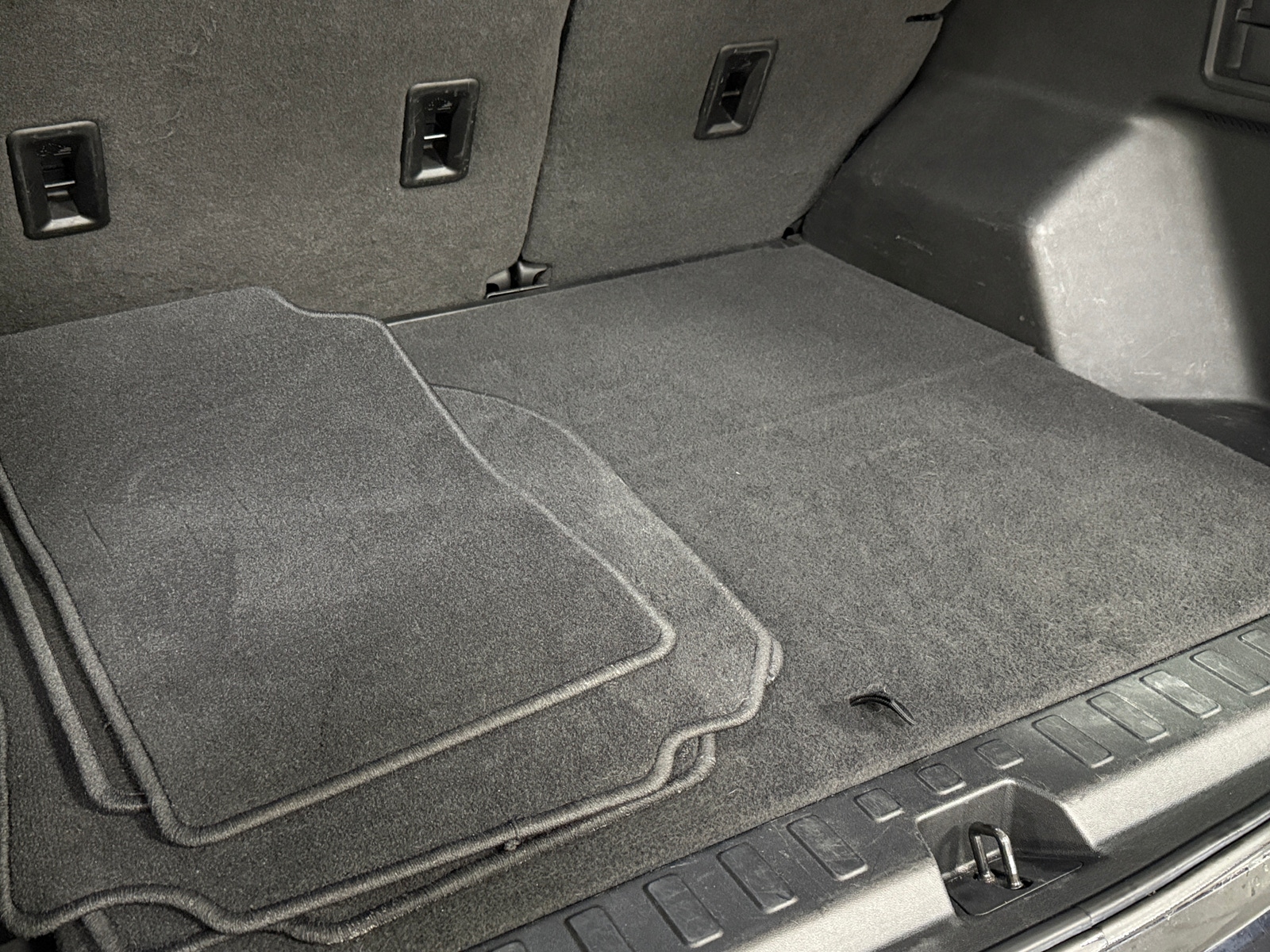 Thumbnail: 2020 Chevrolet Equinox - 7