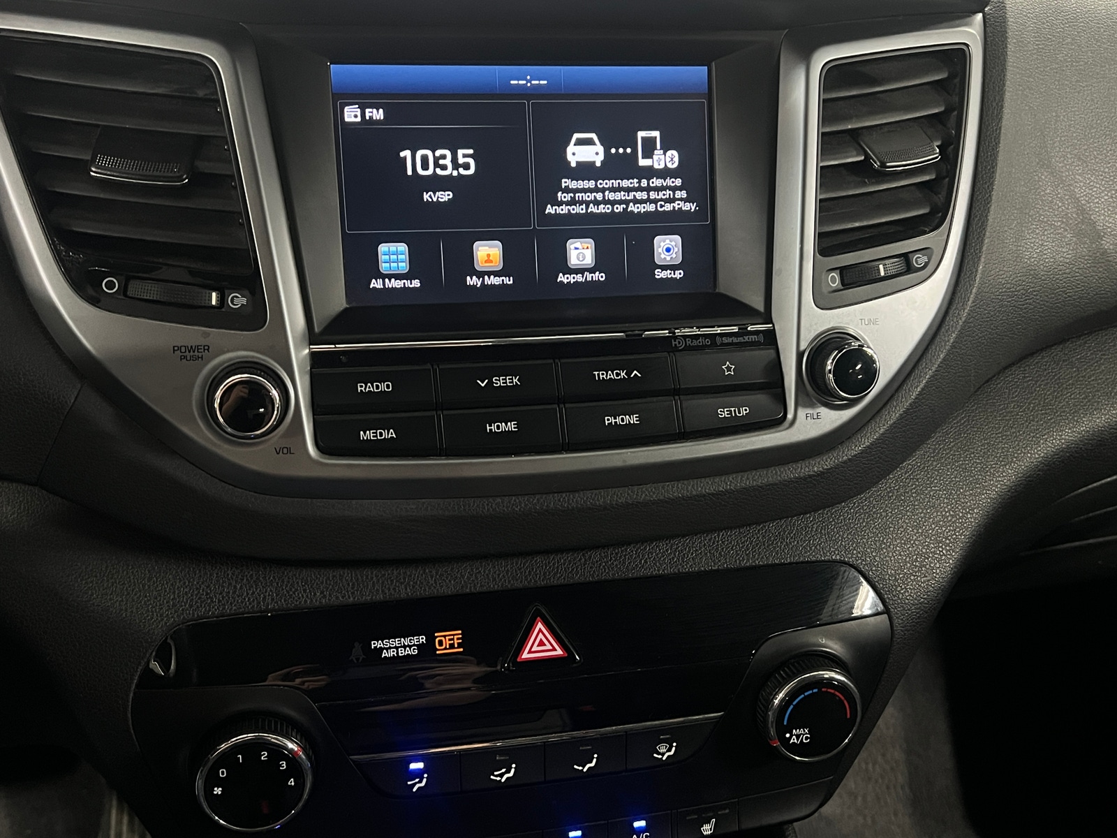 Thumbnail: 2018 Hyundai Tucson - 4