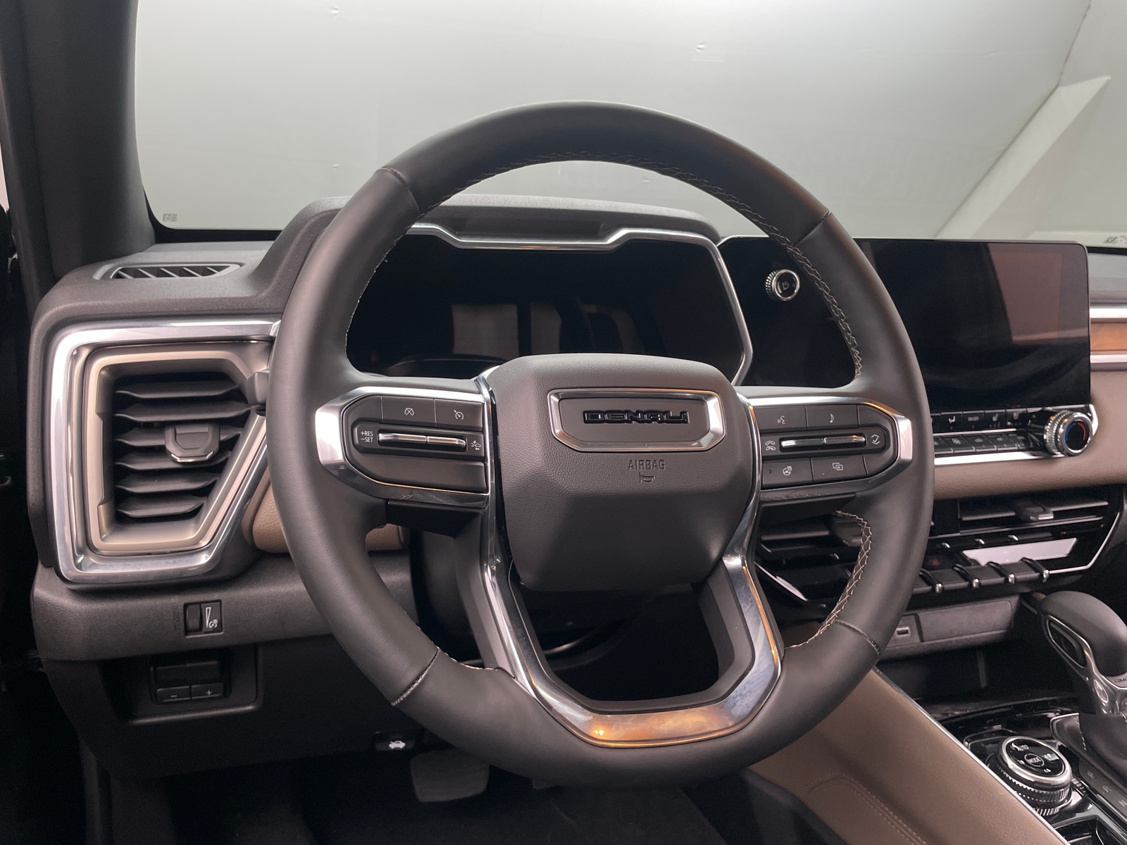 Thumbnail: 2024 GMC Canyon - 4