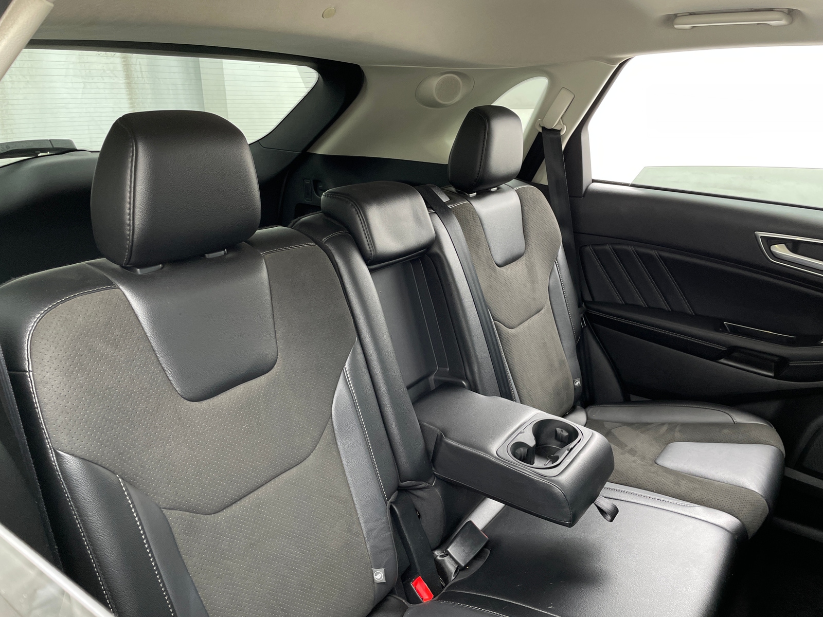 Thumbnail: 2015 Ford Edge - 5