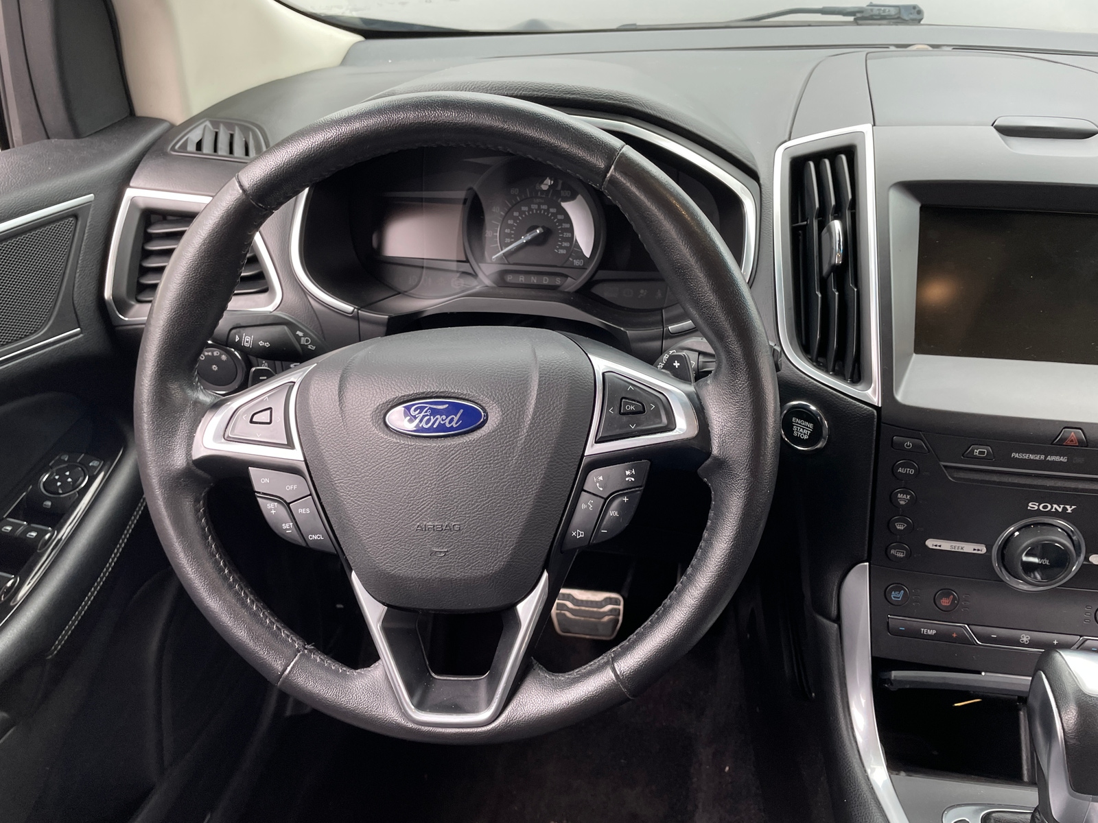 Thumbnail: 2015 Ford Edge - 4