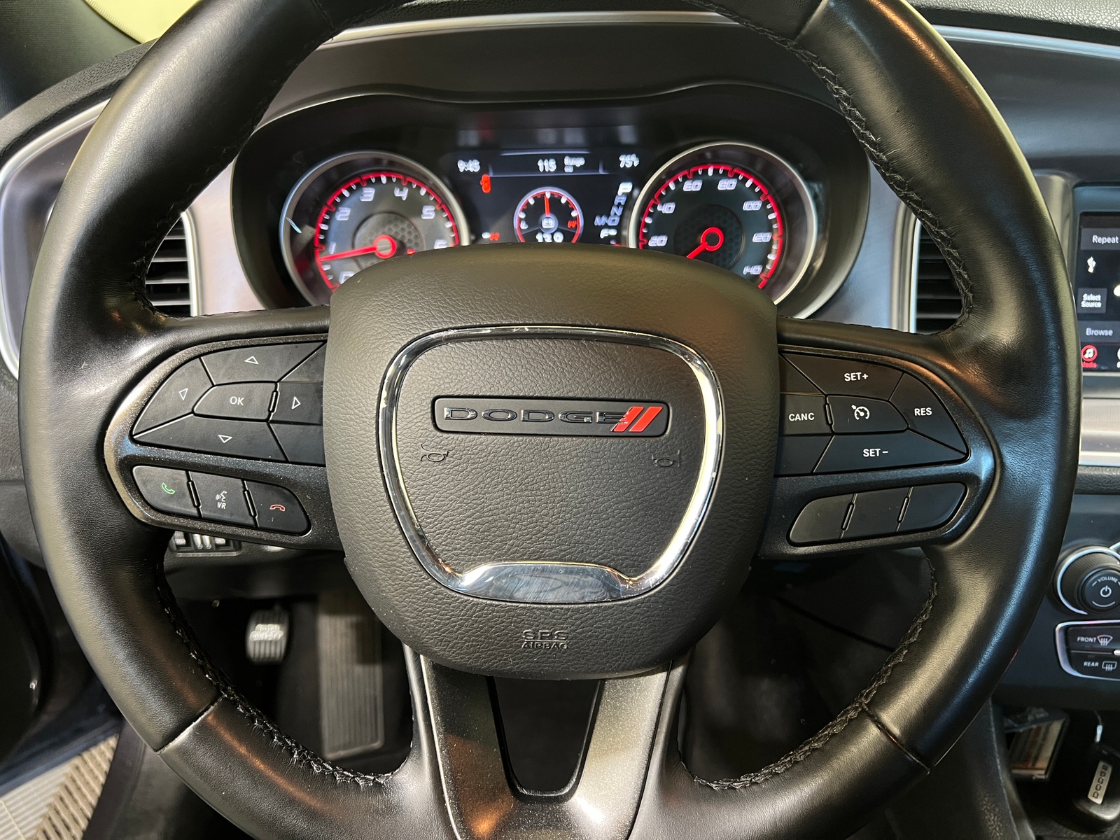 Thumbnail: 2022 Dodge Charger - 5