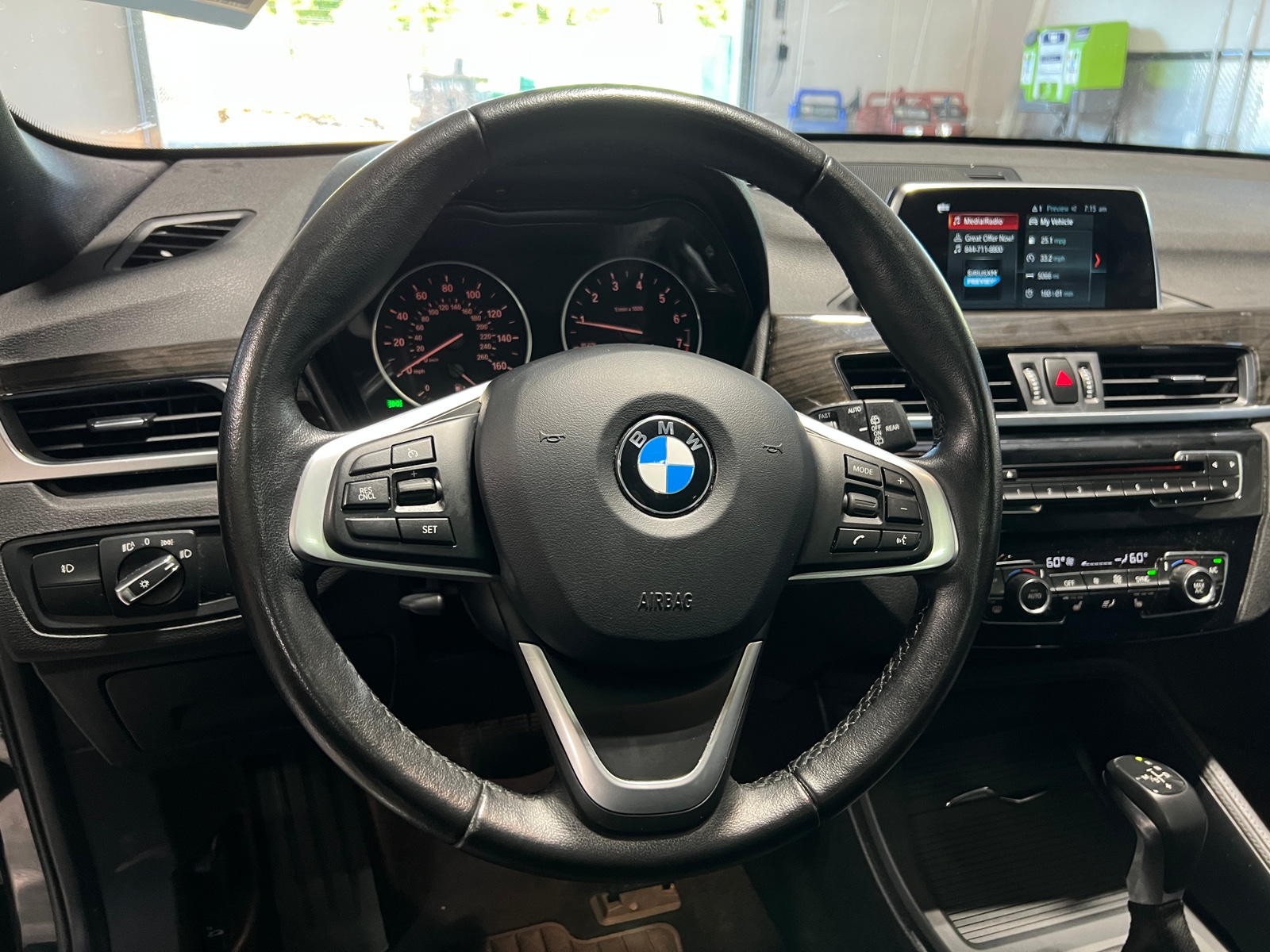 Thumbnail: 2018 BMW X1 - 4