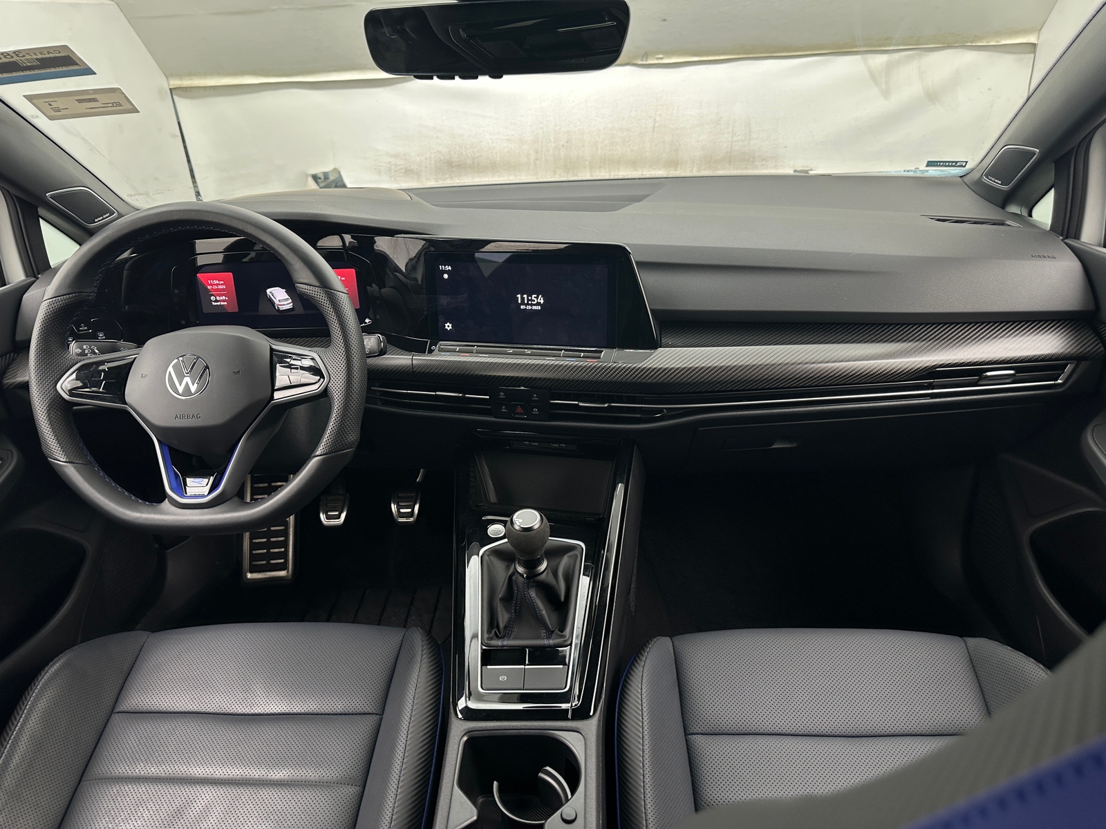 Thumbnail: 2023 Volkswagen Golf - 2