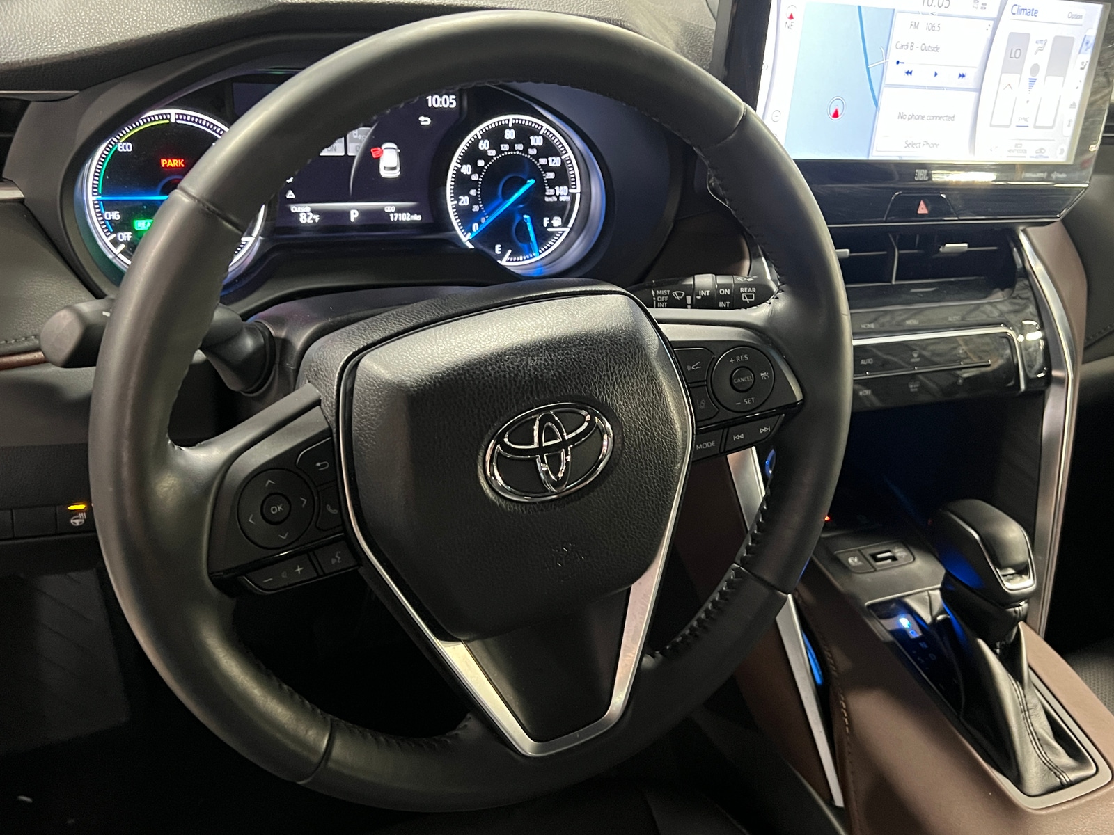 Thumbnail: 2021 Toyota Venza - 4
