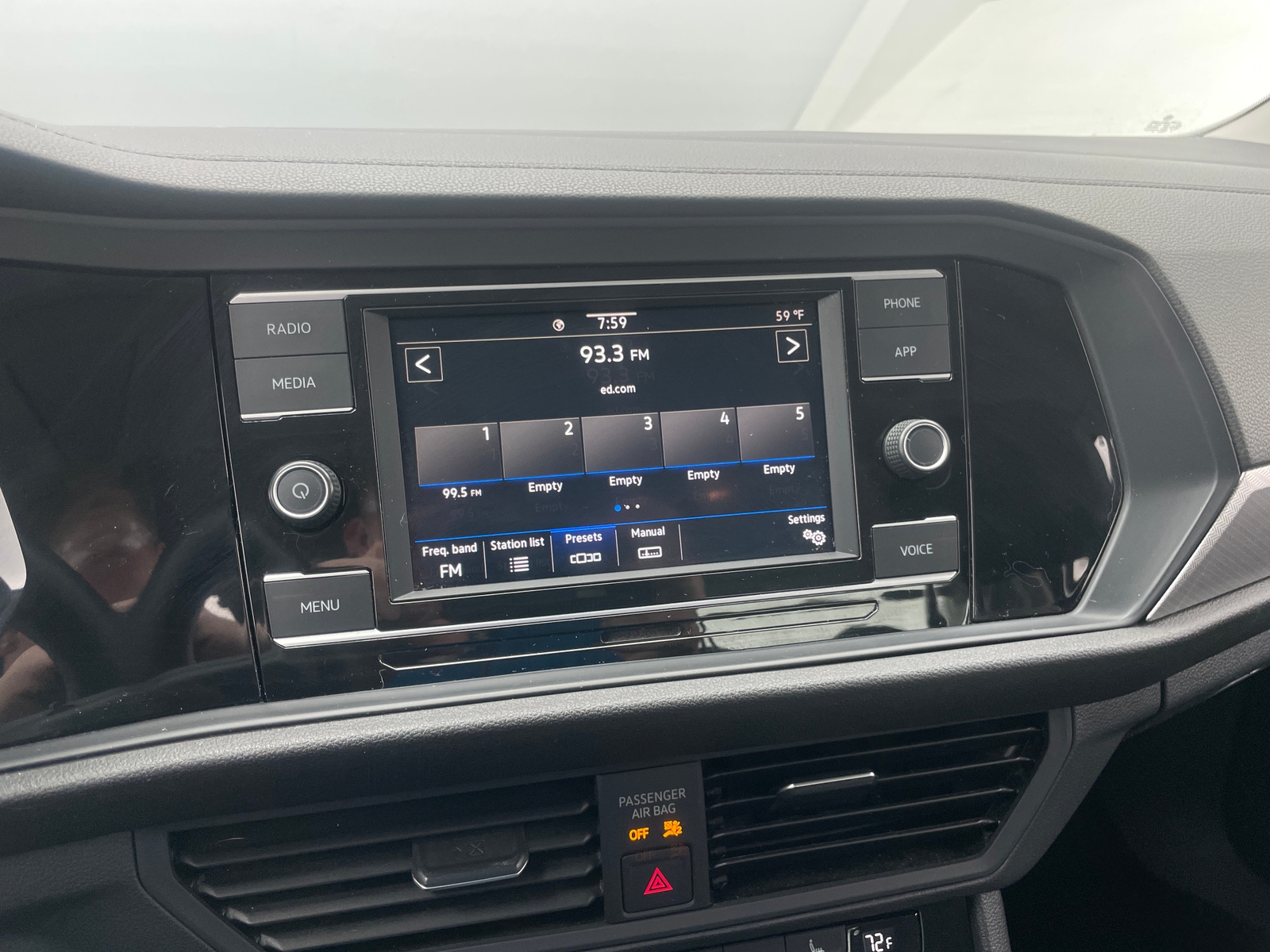 Thumbnail: 2020 Volkswagen Jetta - 3