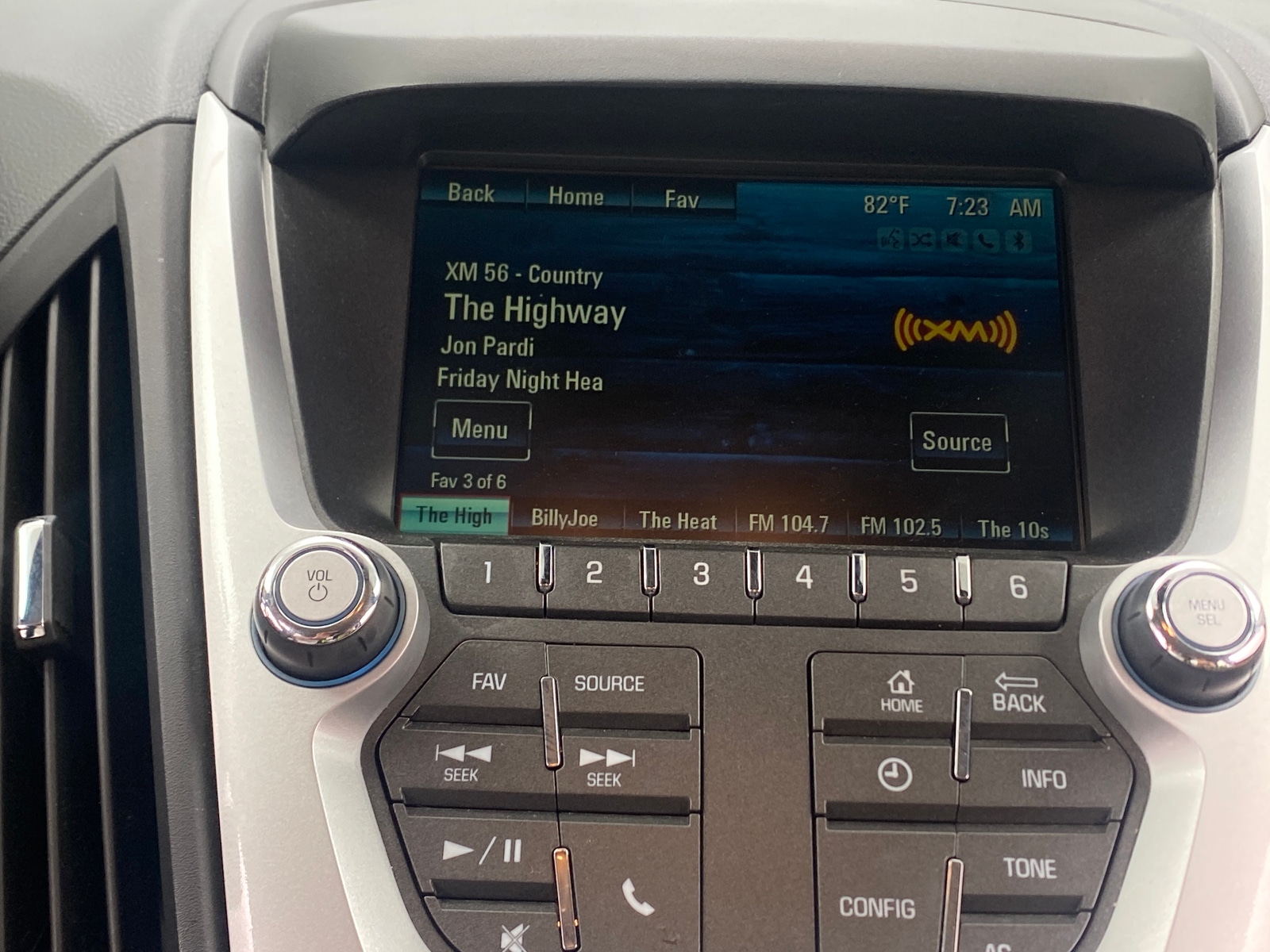 Thumbnail: 2016 Chevrolet Equinox - 3