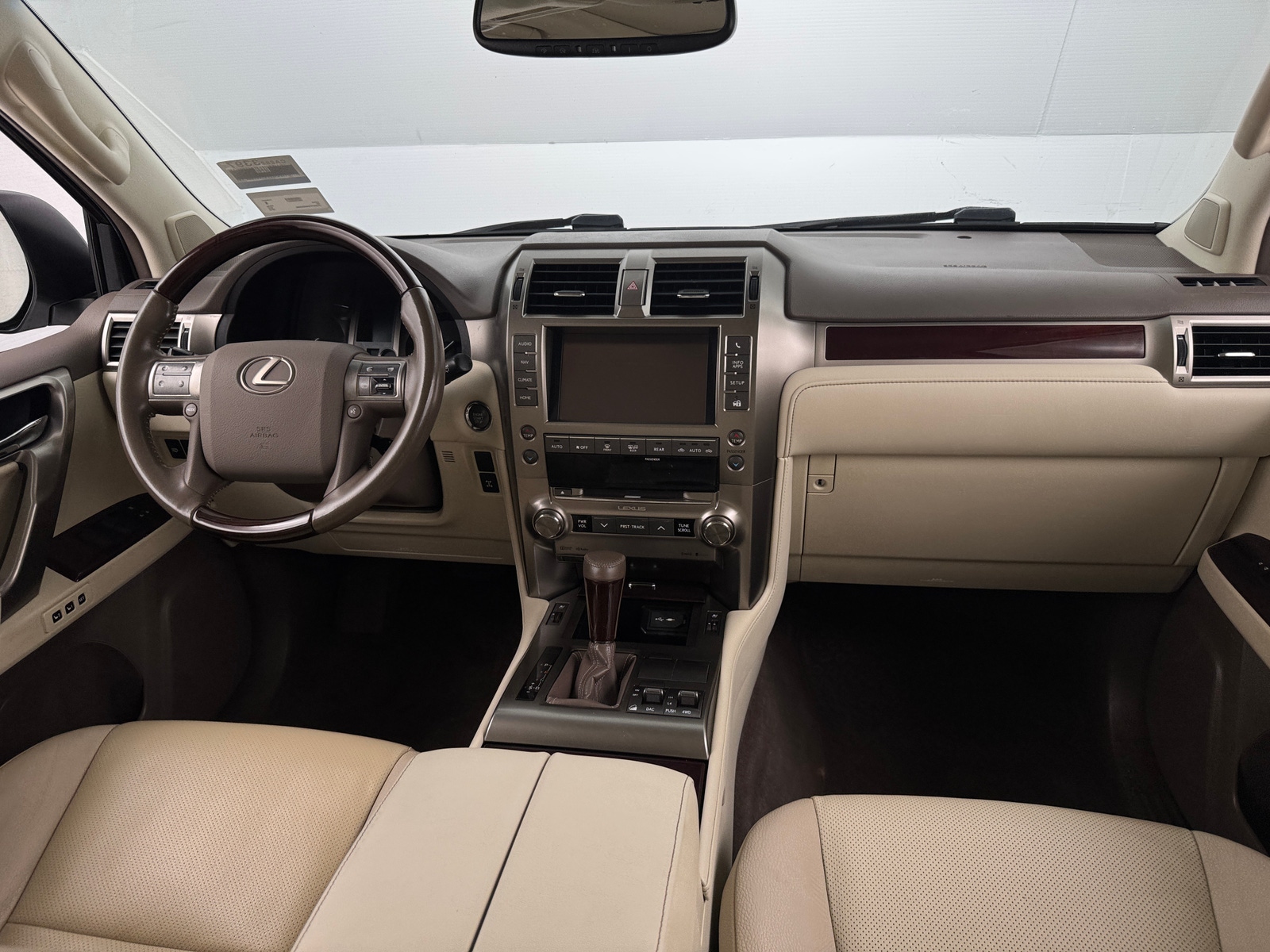 Thumbnail: 2019 Lexus GX - 2