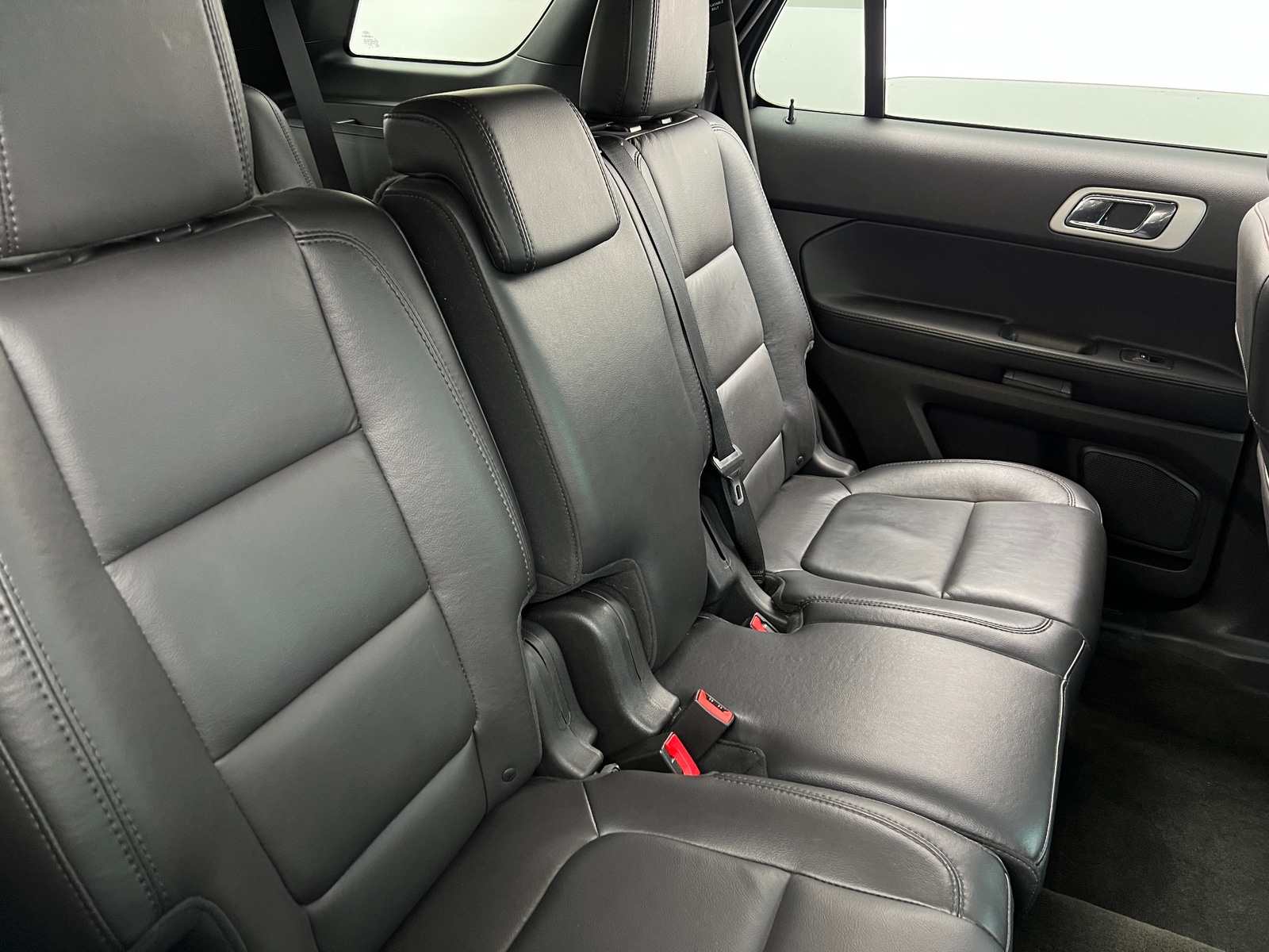 Thumbnail: 2014 Ford Explorer - 6