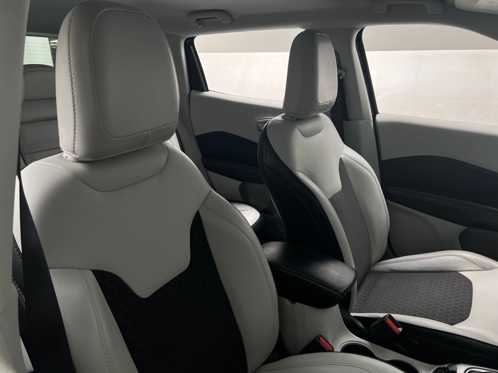 Thumbnail: 2020 Jeep Compass - 2