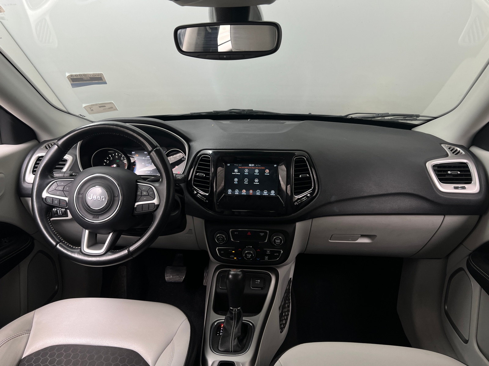 Thumbnail: 2020 Jeep Compass - 3